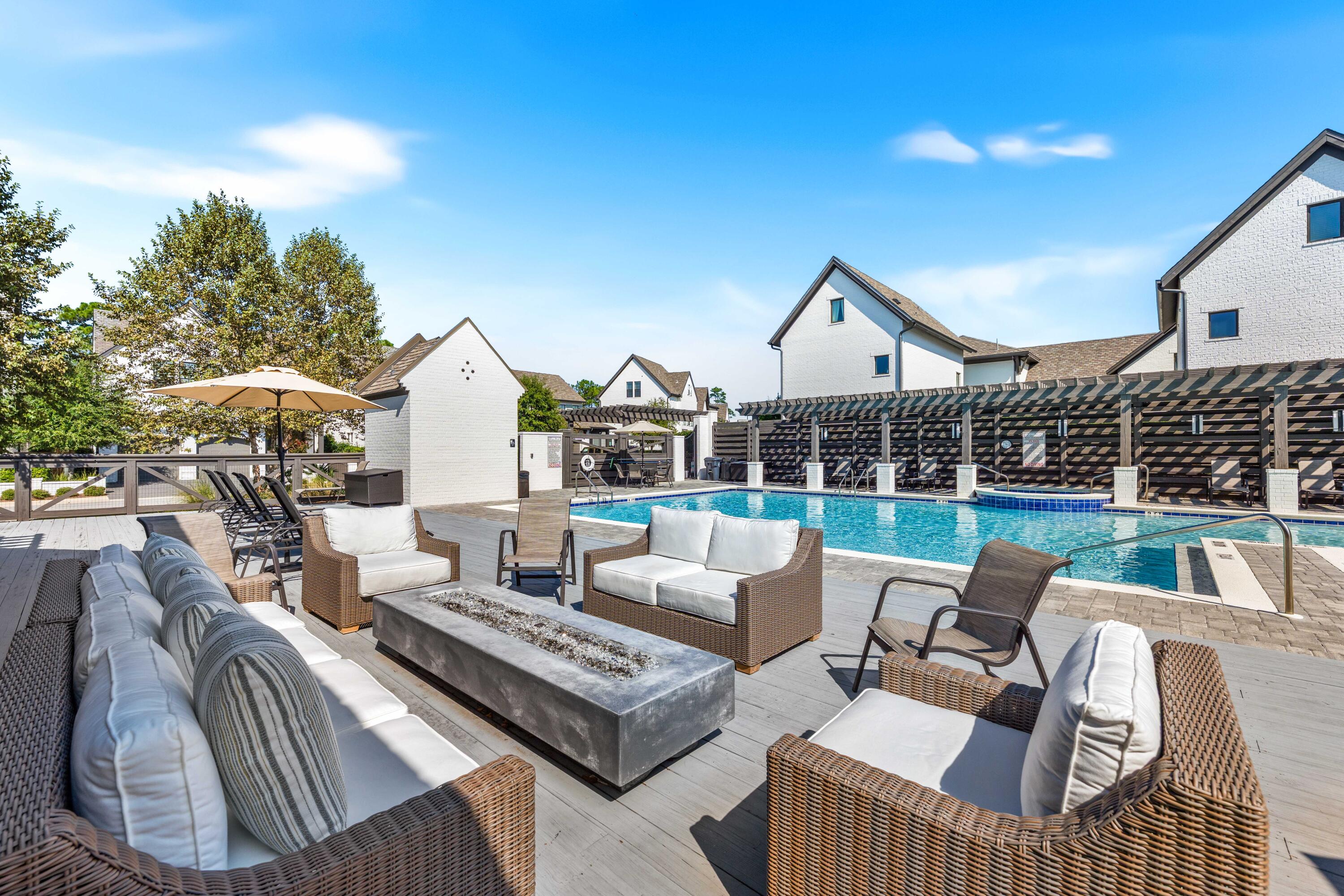 38 Ridgewalk Circle