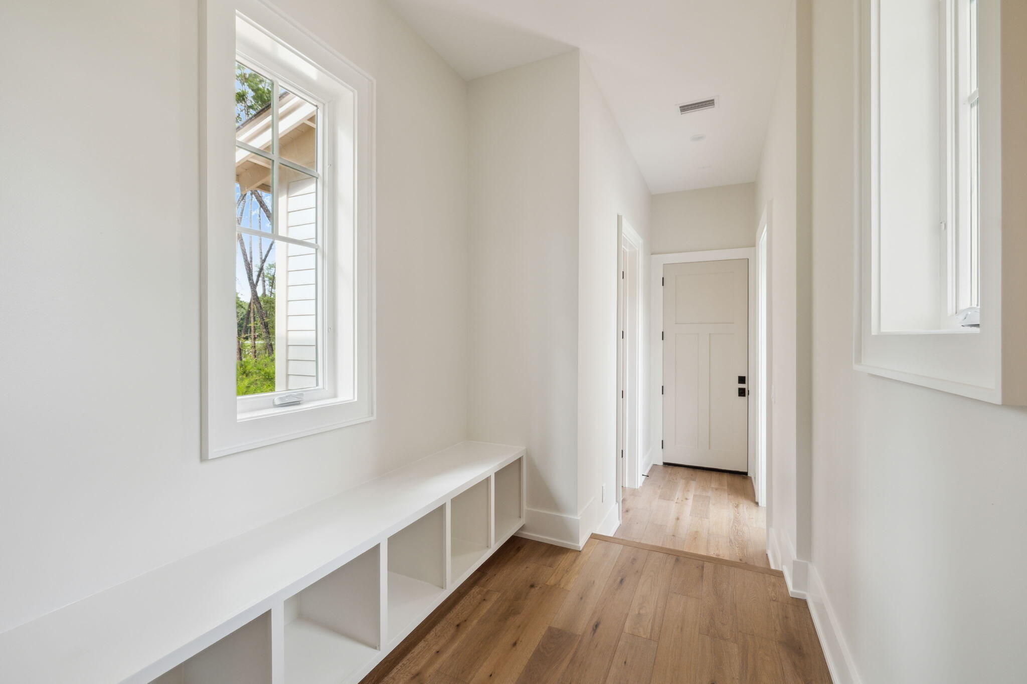 122 Glade Boulevard