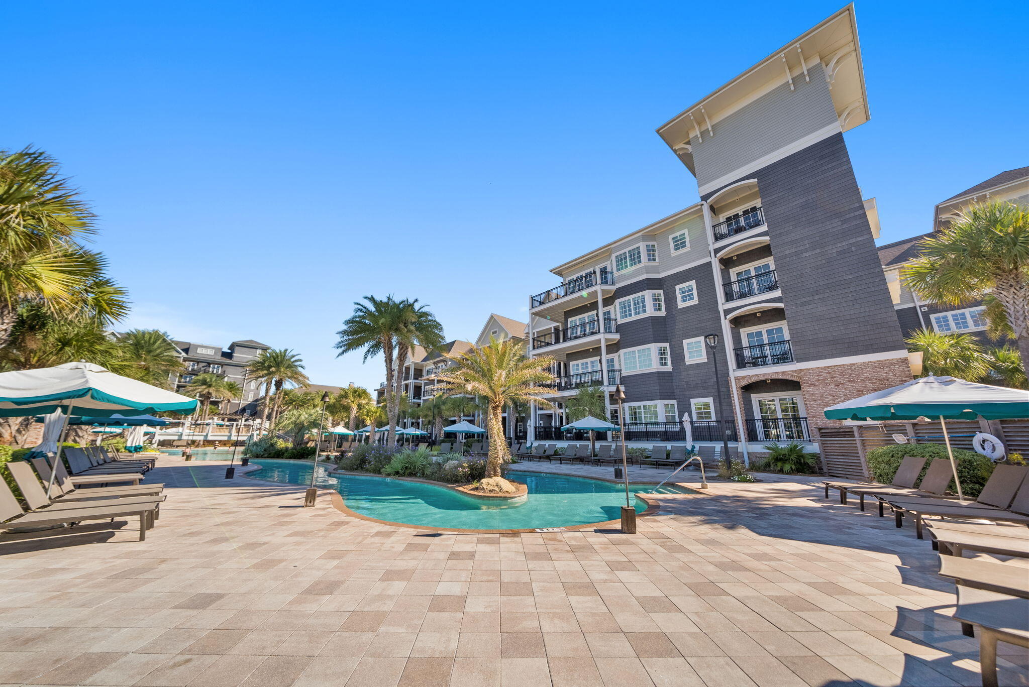 100 Matthew Boulevard 414