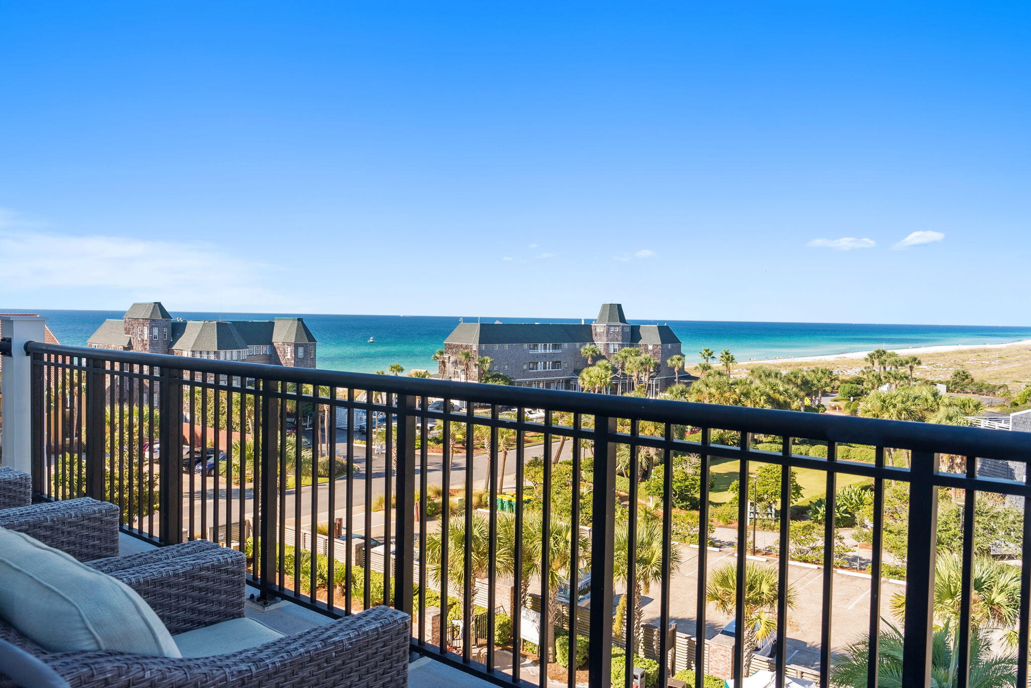 100 Matthew Boulevard 414
