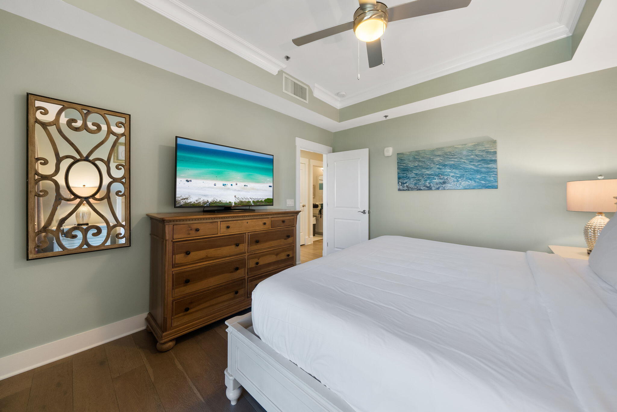 100 Matthew Boulevard 414