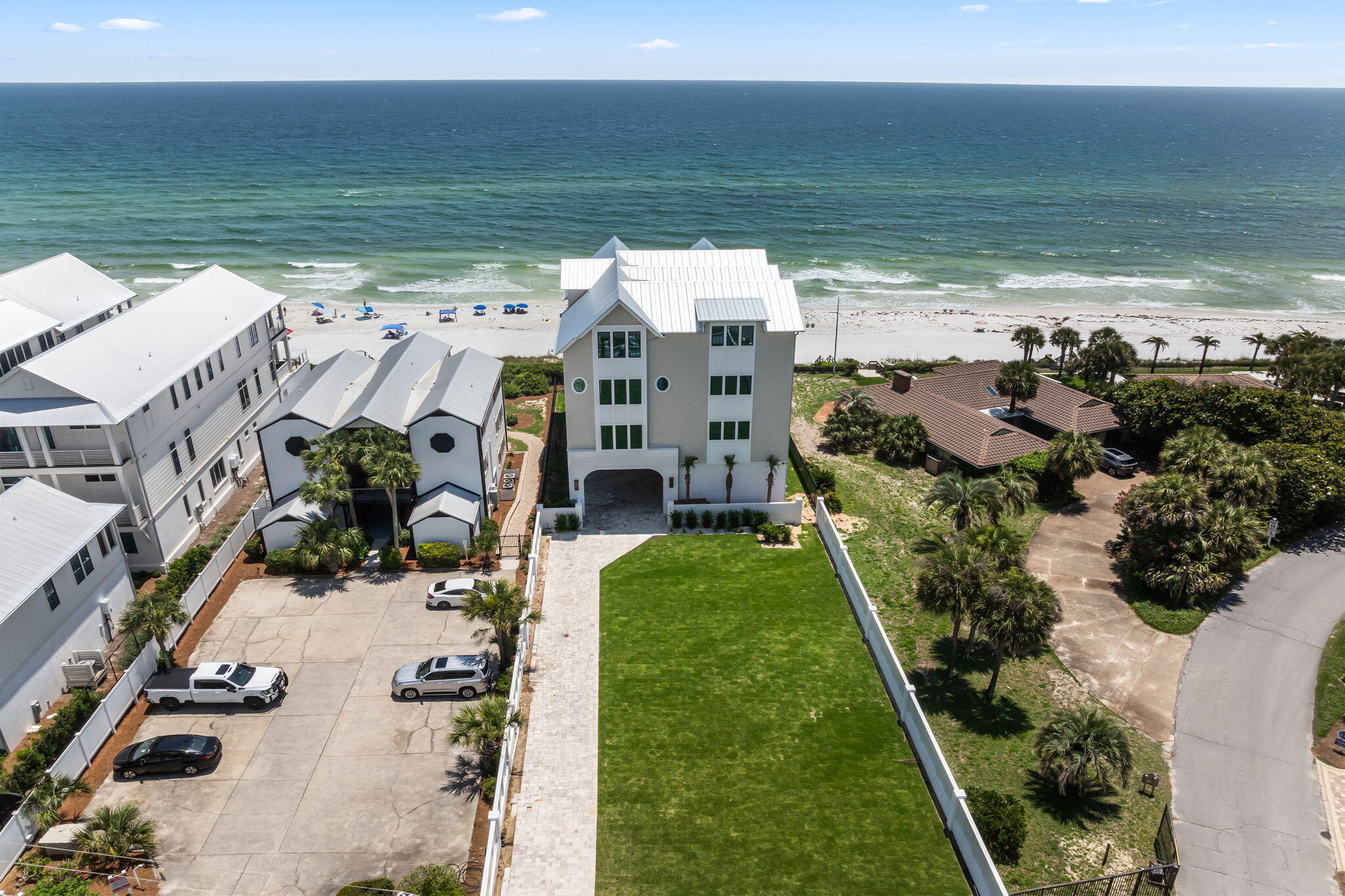 7988 E County Highway 30A