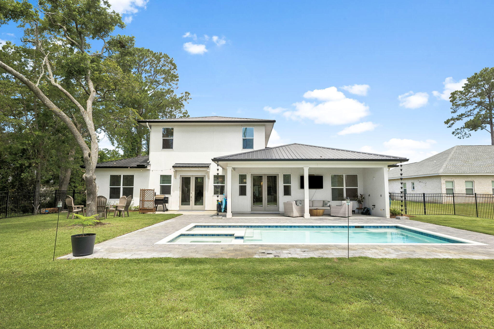 206 Driftwood Point Road