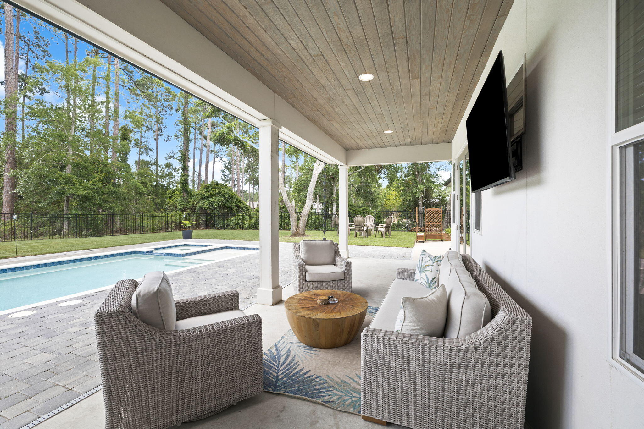206 Driftwood Point Road