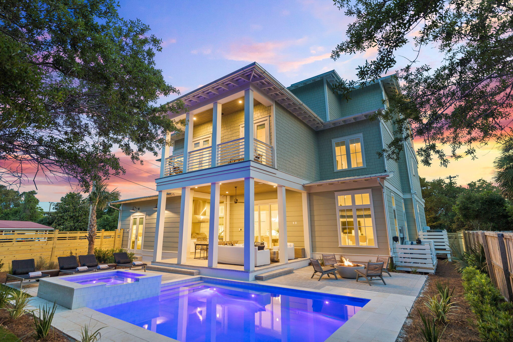 240 Lakeview Drive