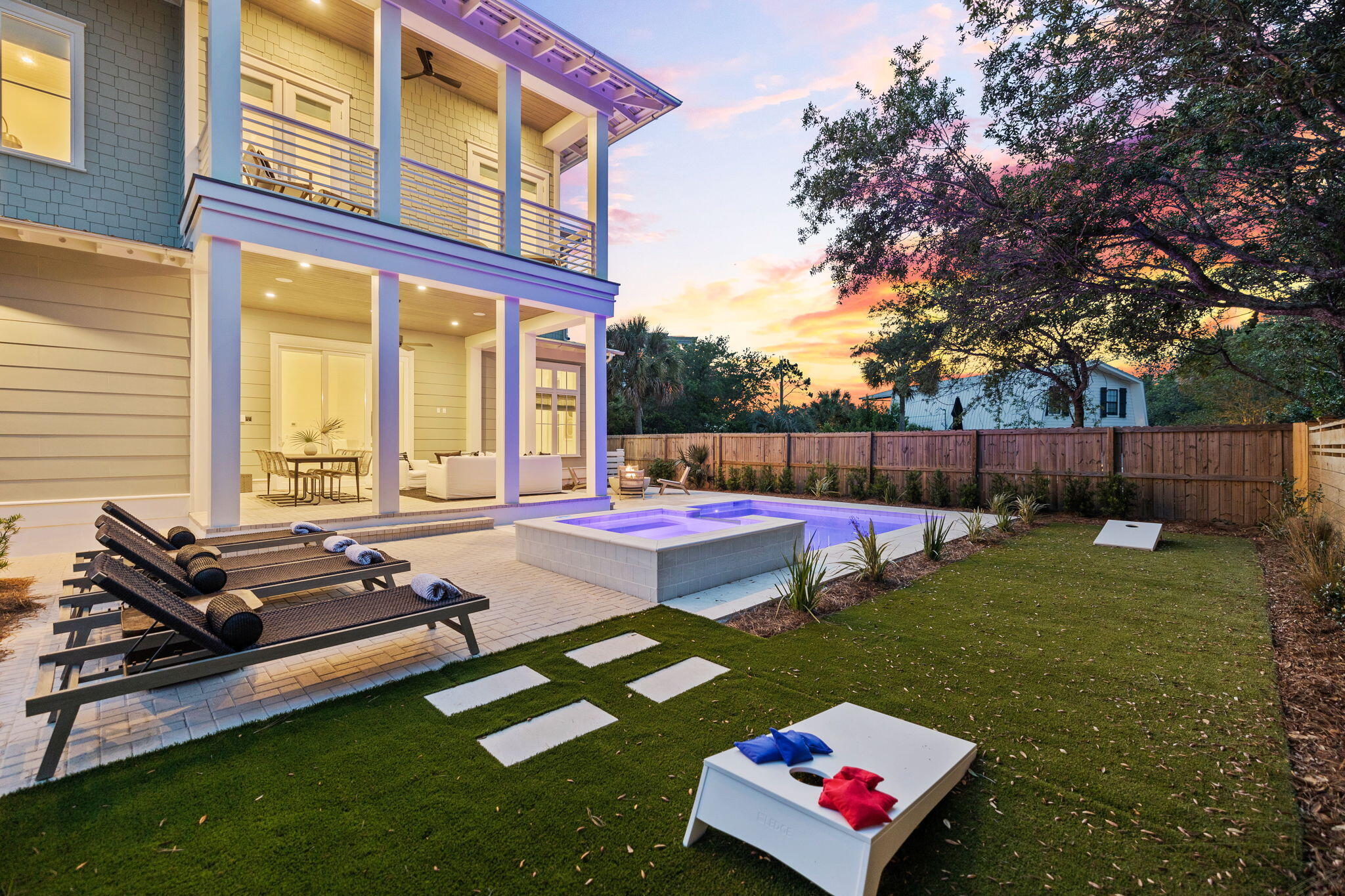 240 Lakeview Drive