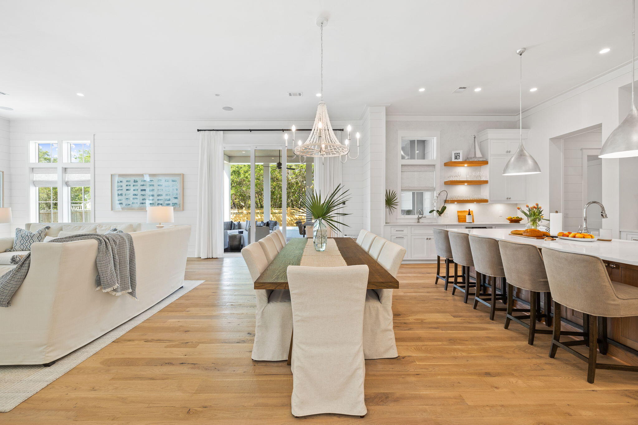 240 Lakeview Drive