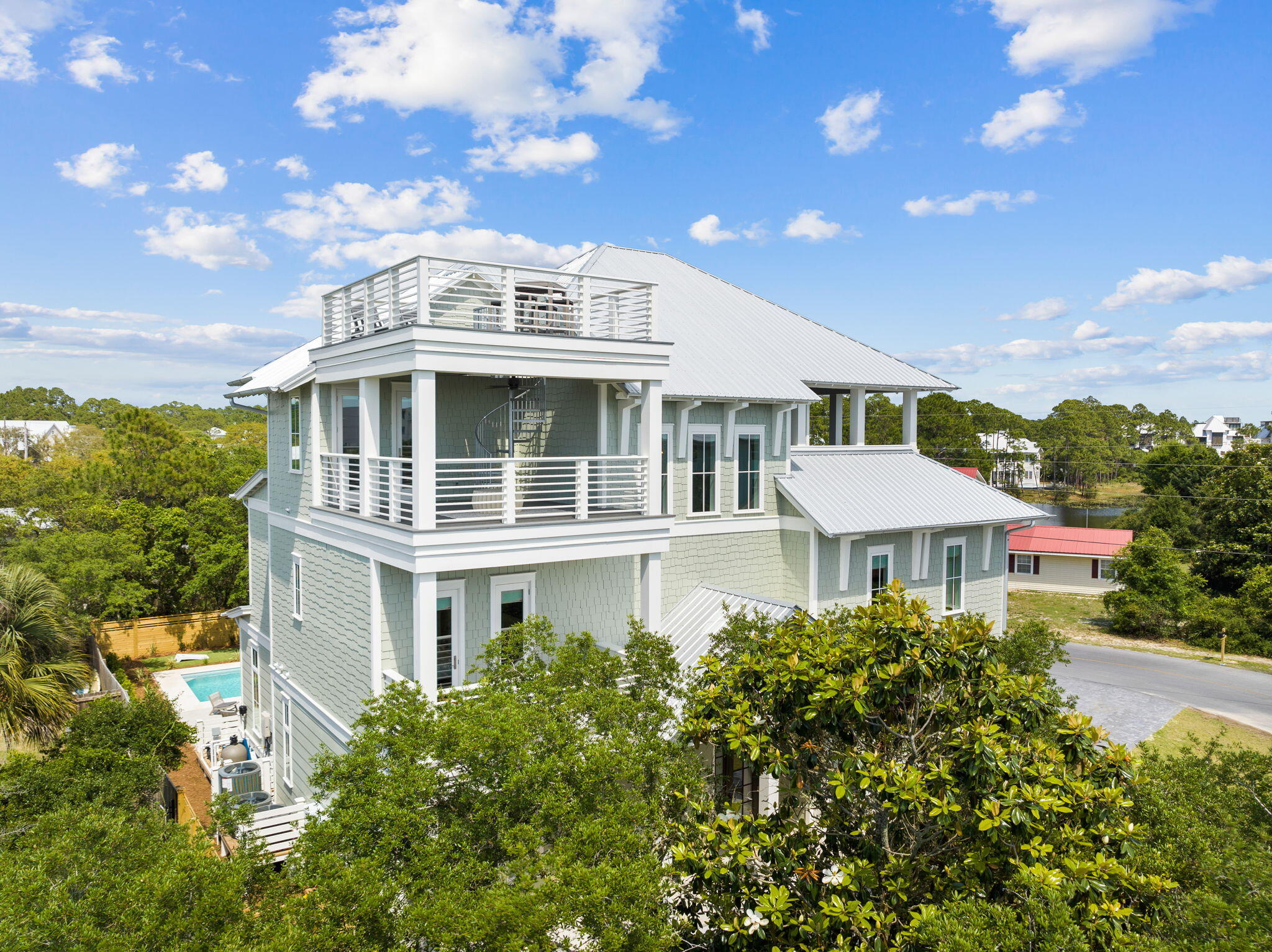 240 Lakeview Drive