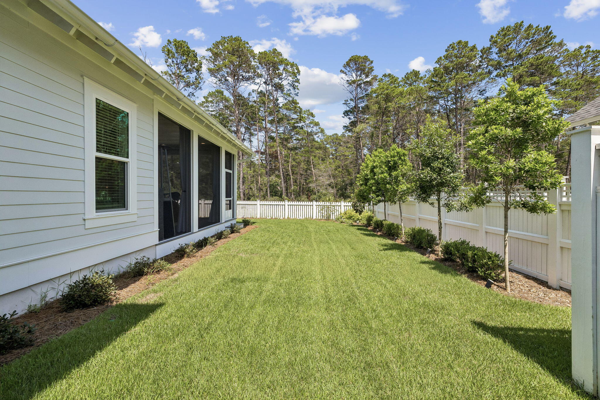 113 E Pollard Cove
