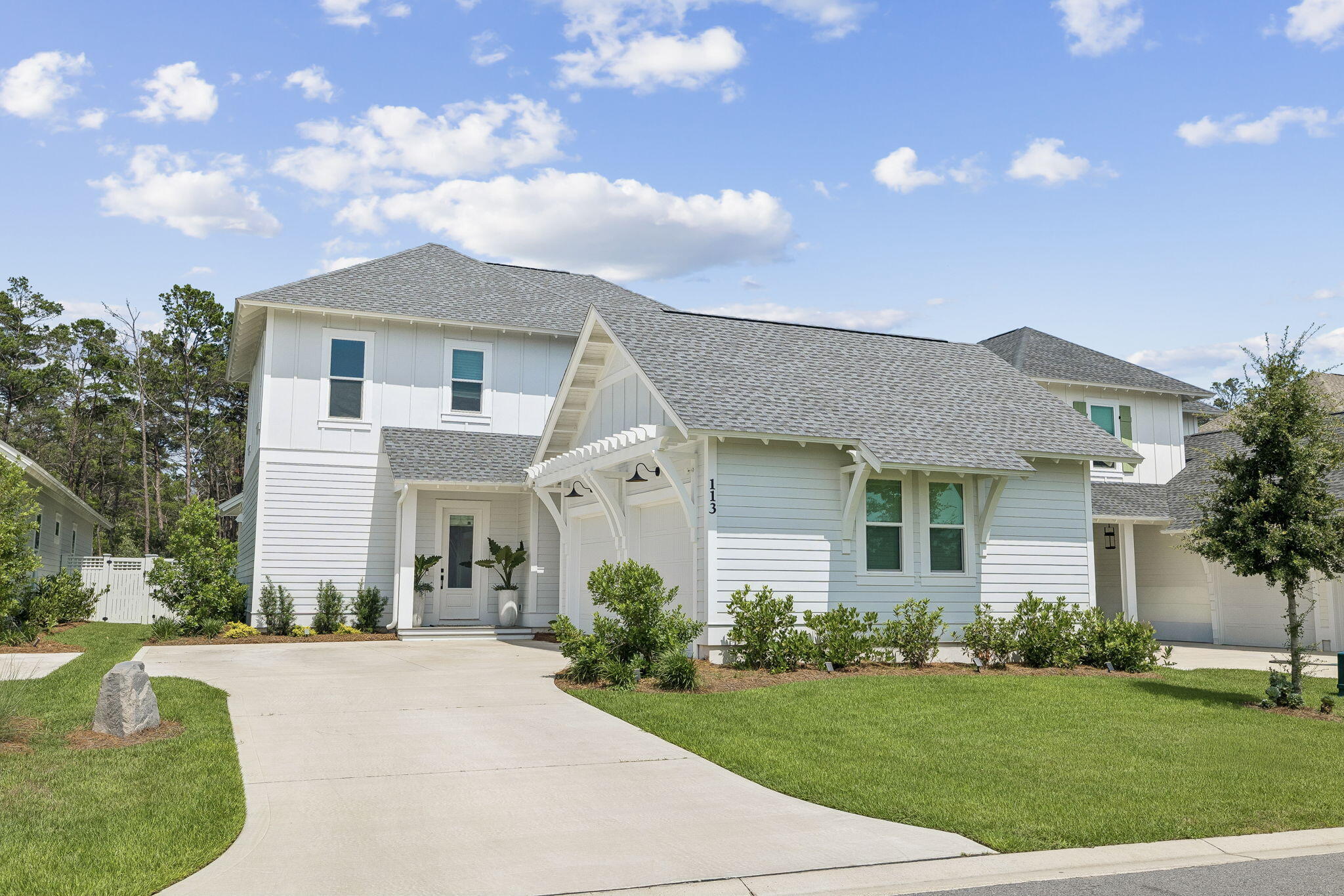 113 E Pollard Cove