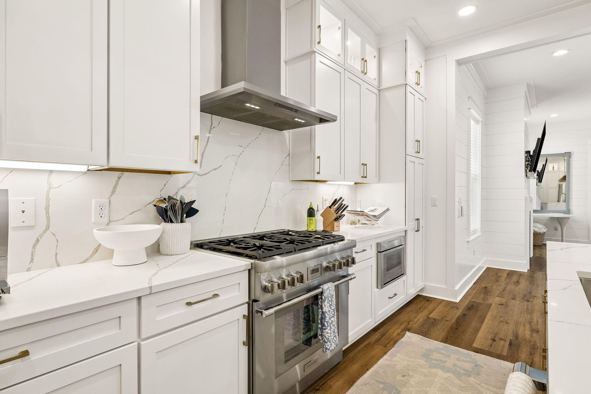 113 E Pollard Cove