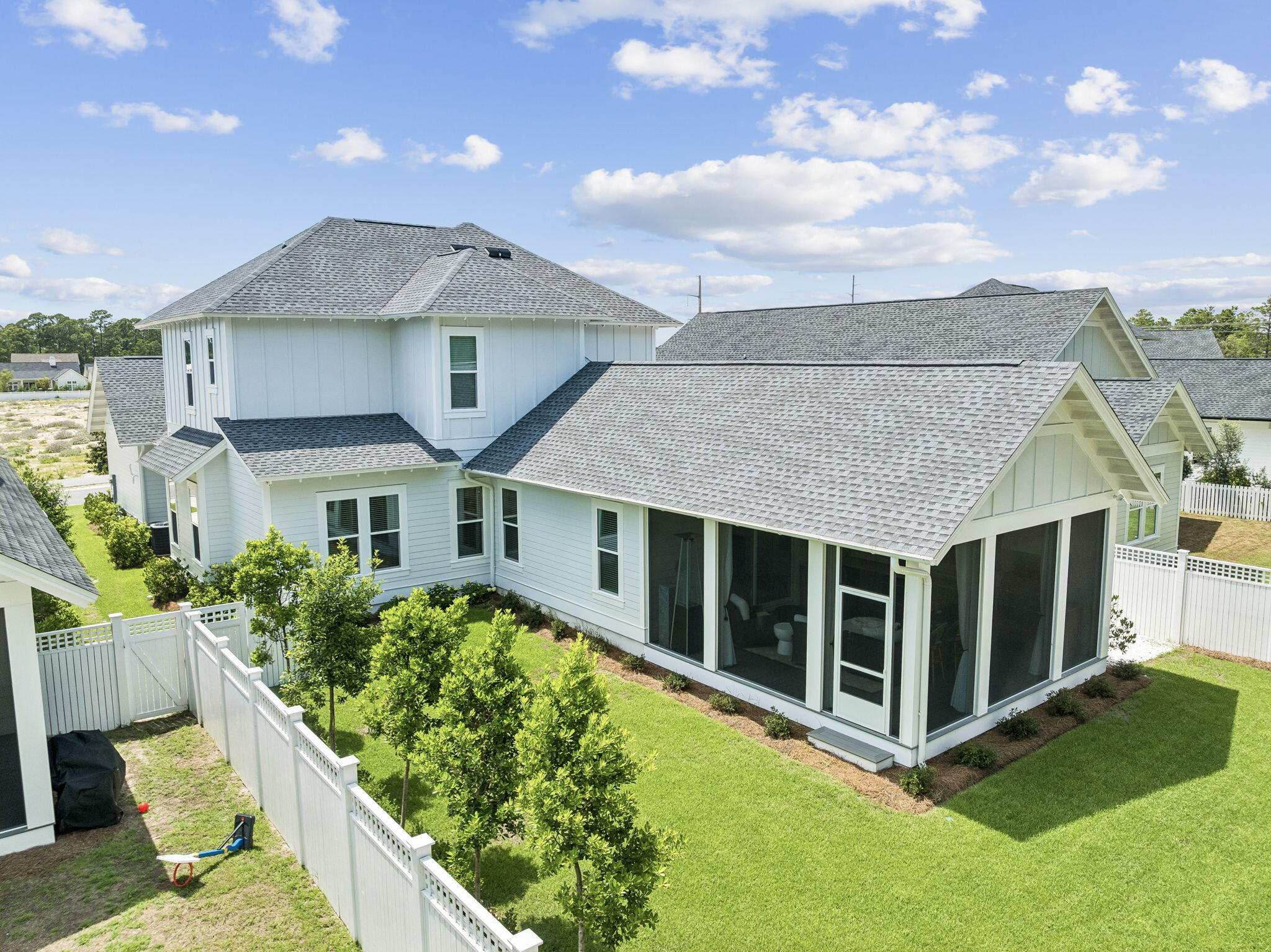 113 E Pollard Cove