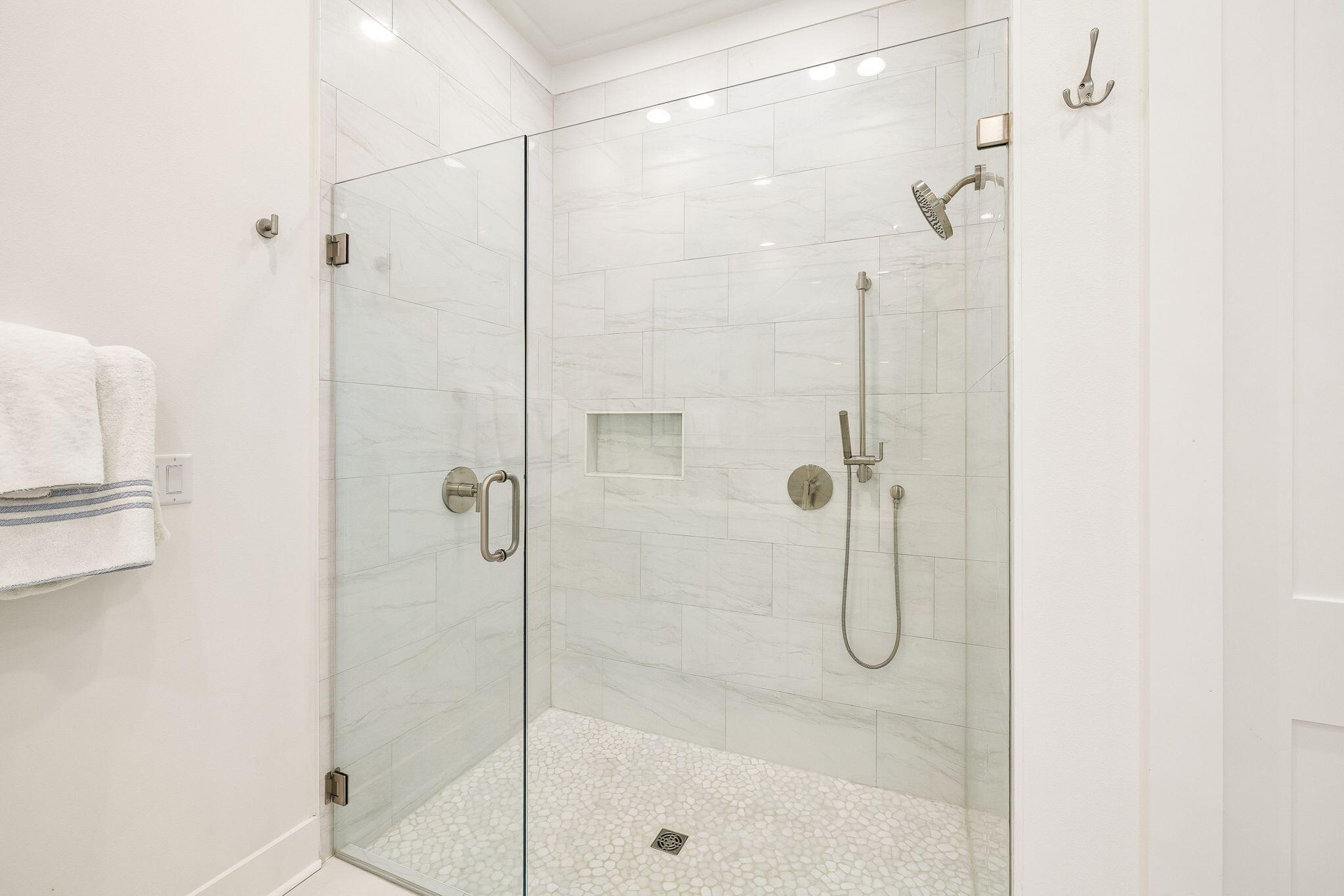 113 E Pollard Cove
