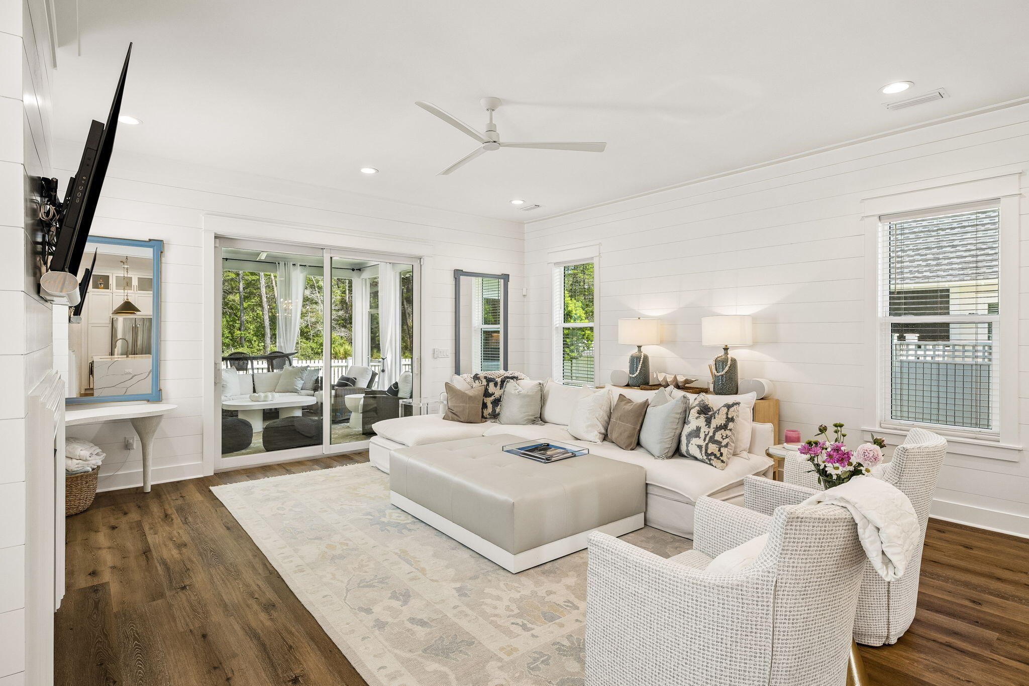 113 E Pollard Cove