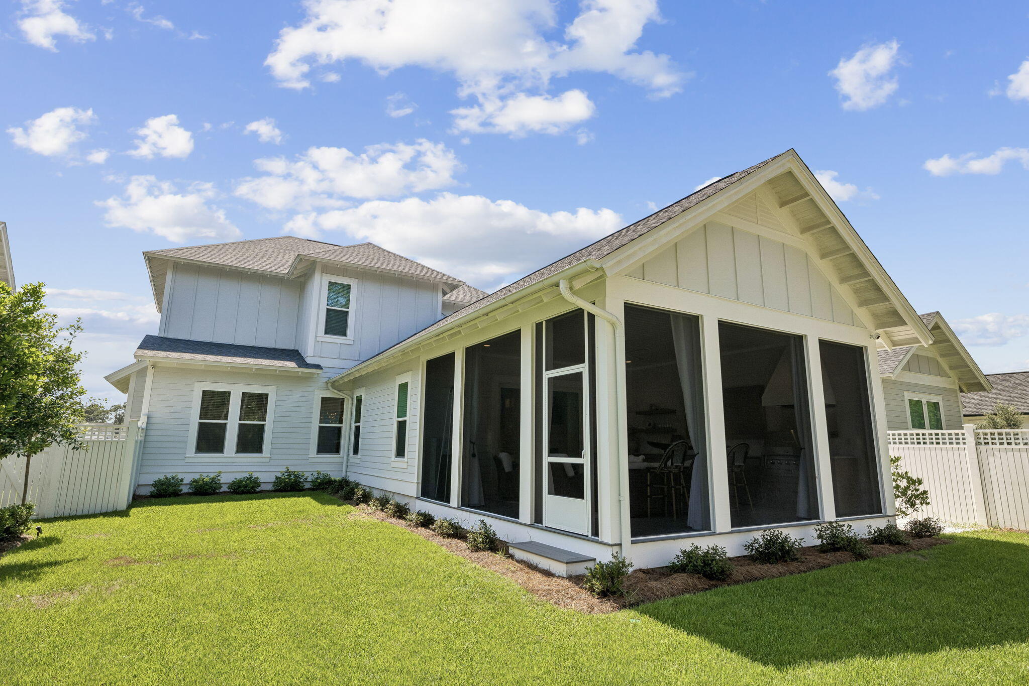 113 E Pollard Cove