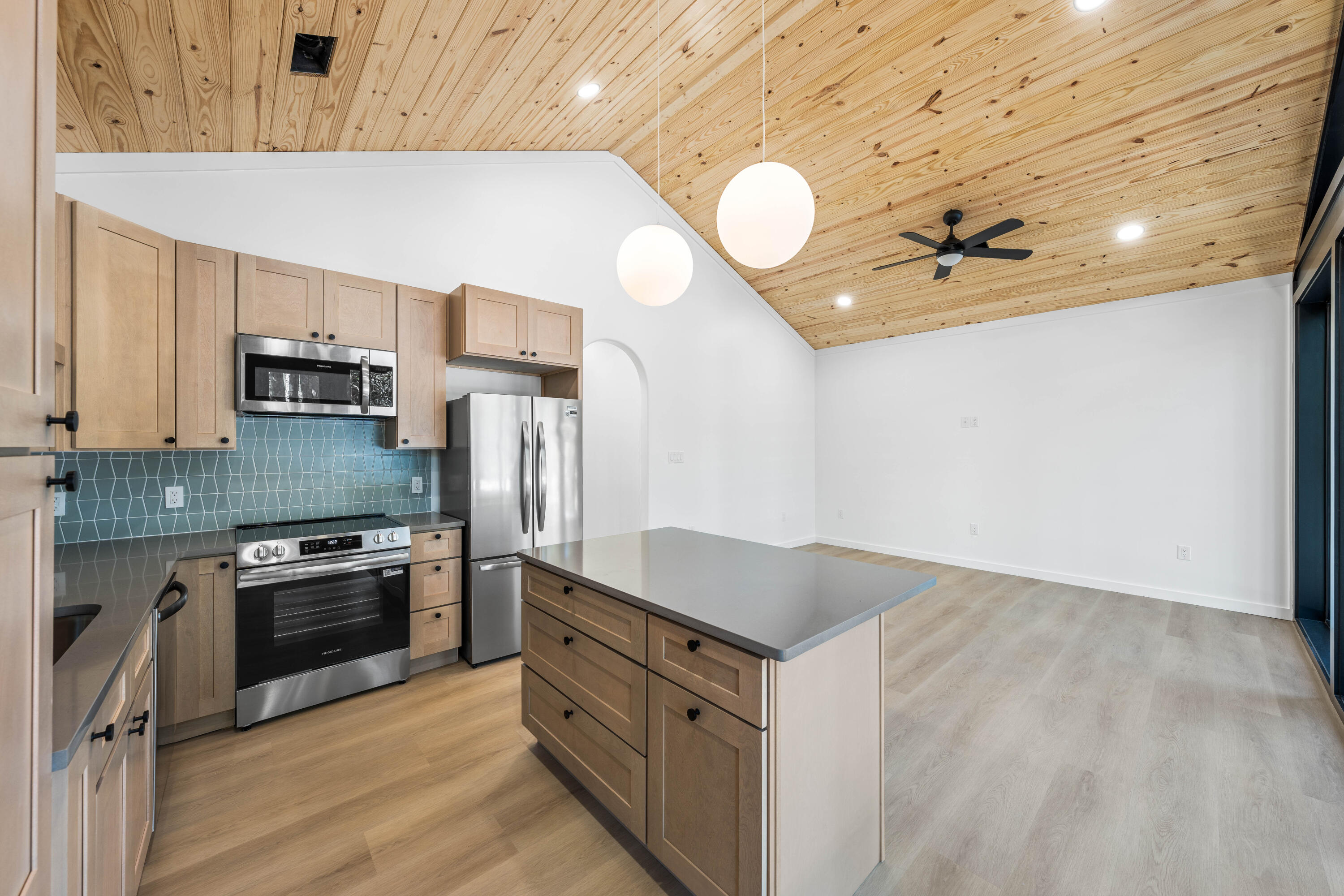 47 Currumbin Aly