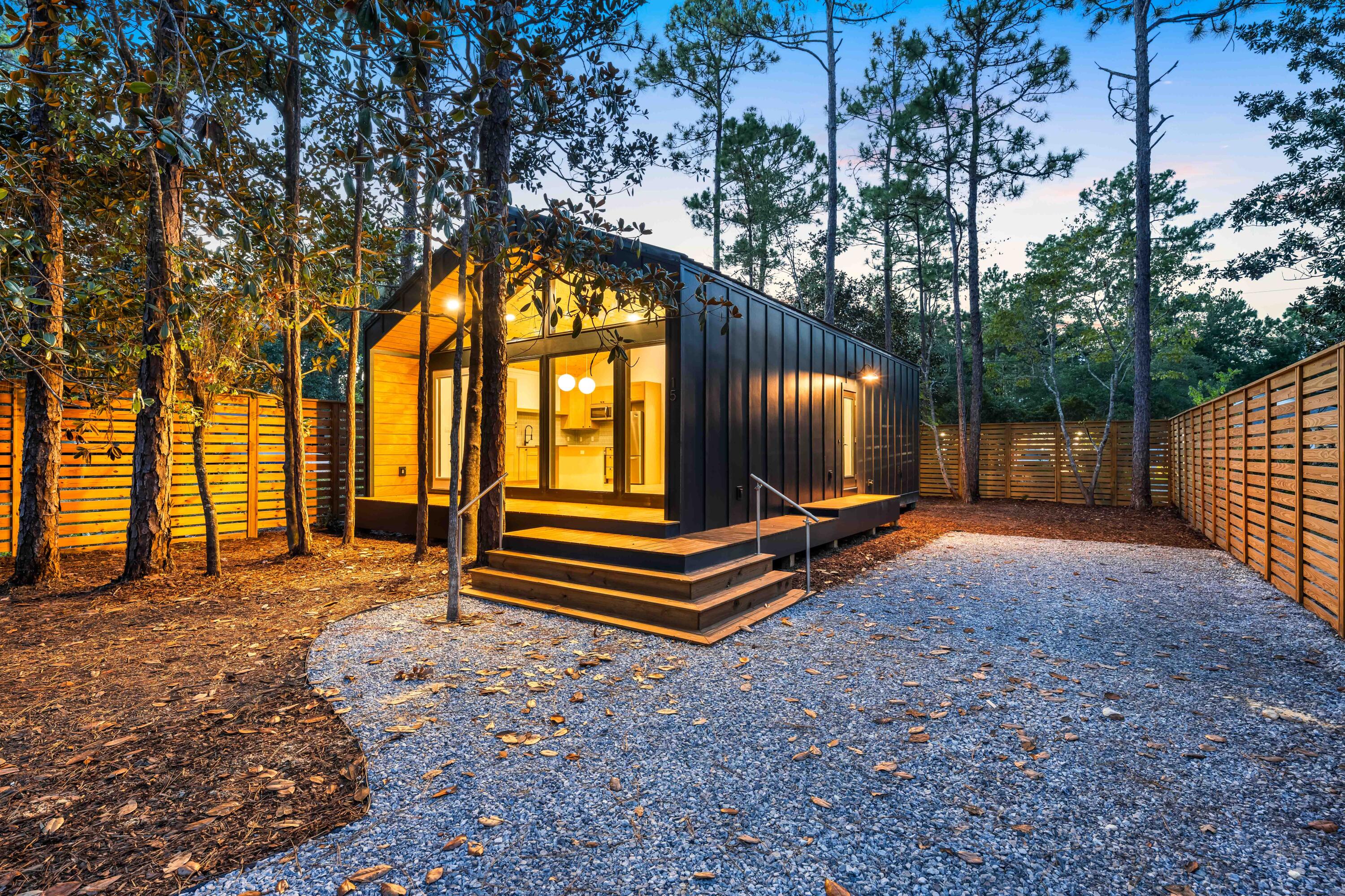 47 Currumbin Aly