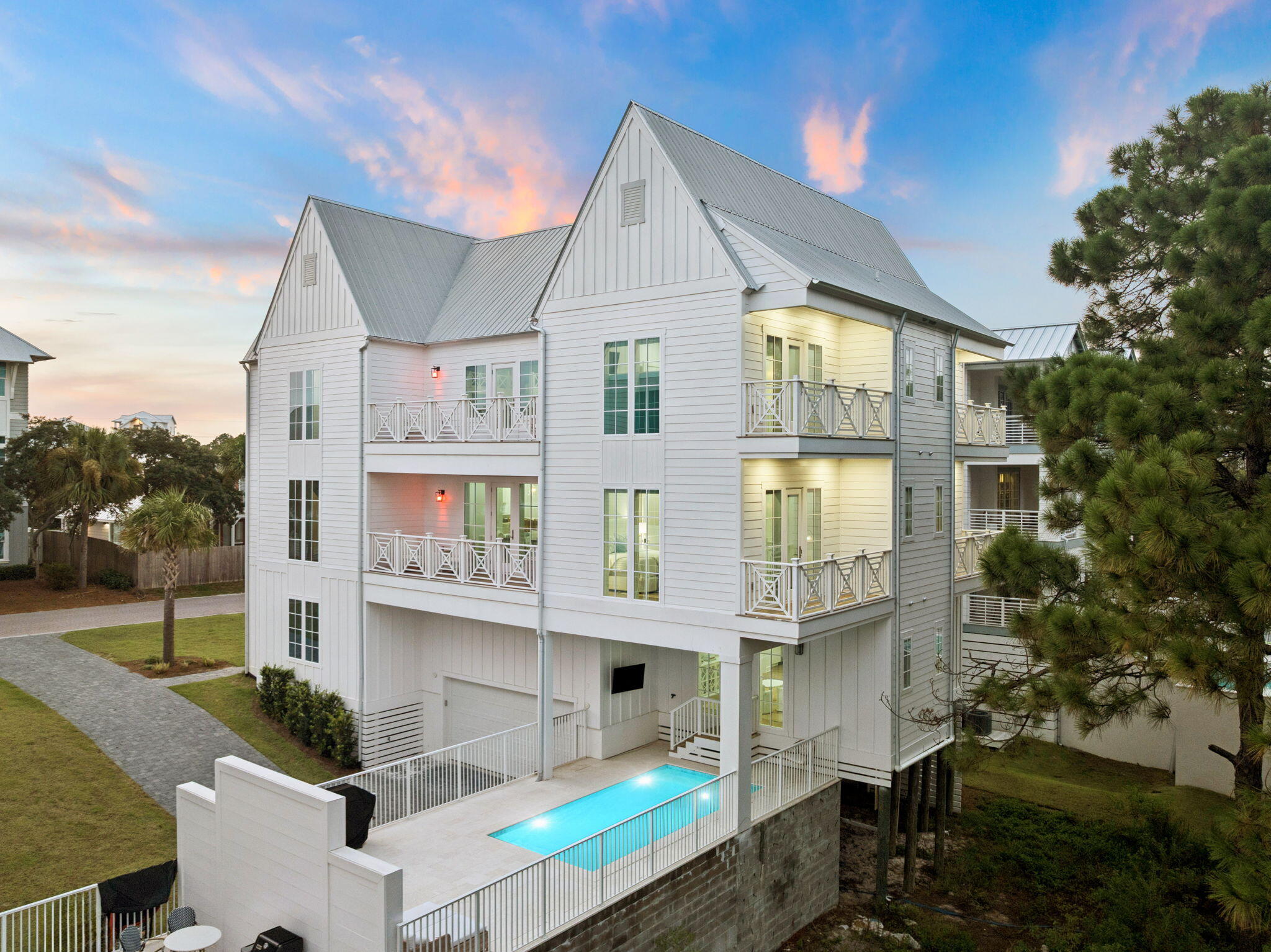 66 Woodward Drive