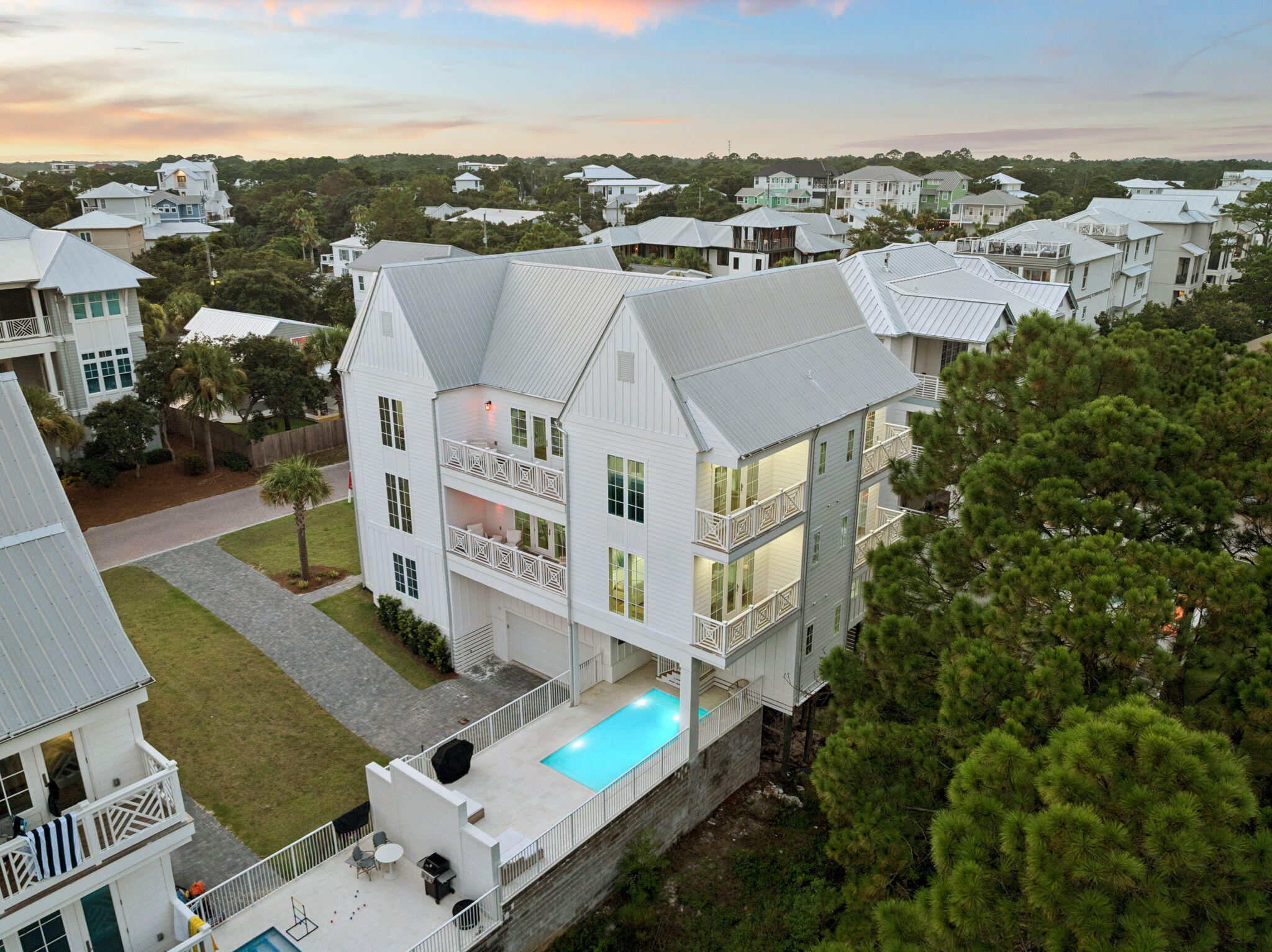 66 Woodward Drive