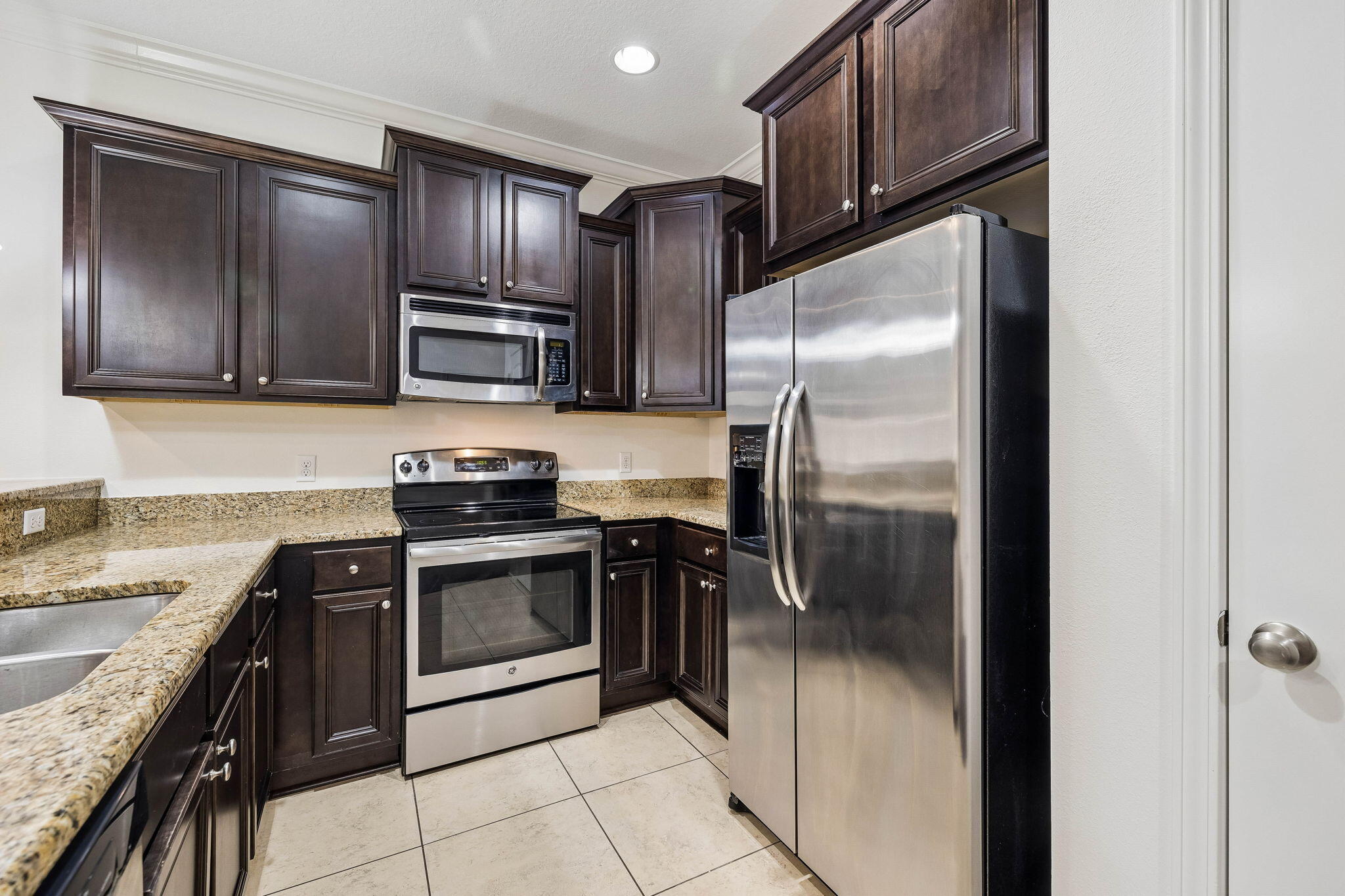 19 E Shady Oaks Lane UNIT A