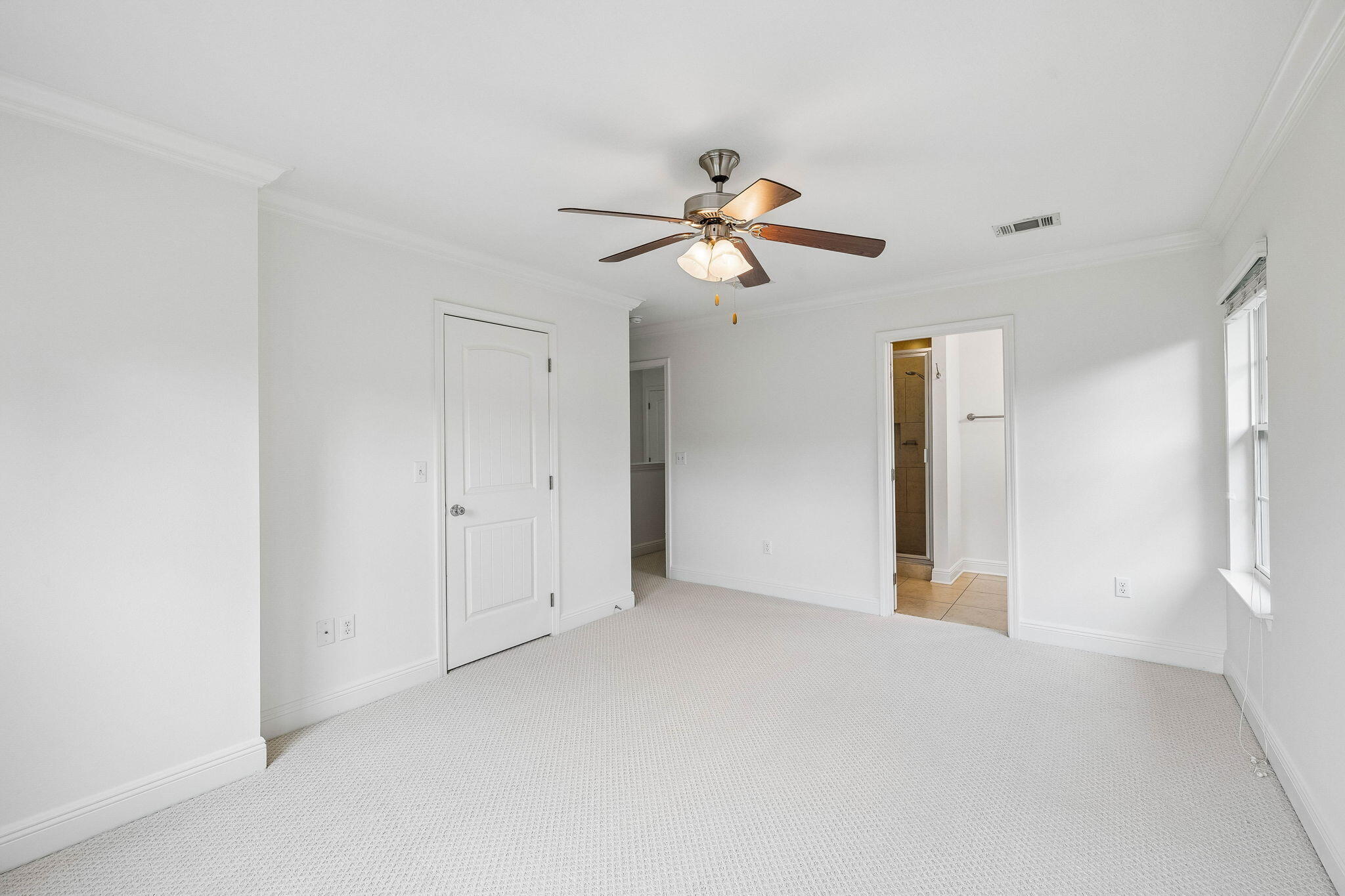 19 E Shady Oaks Lane UNIT A