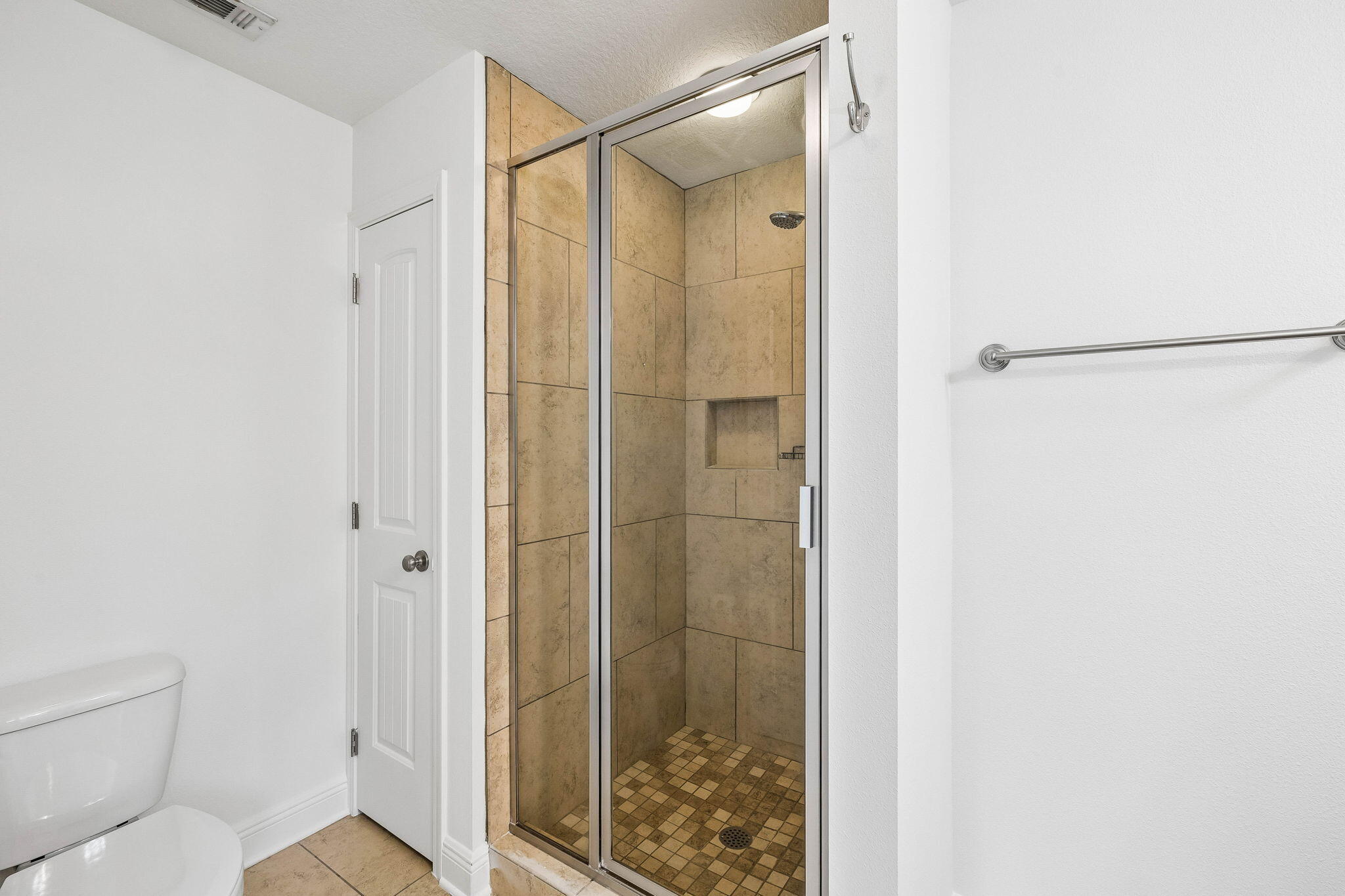 19 E Shady Oaks Lane UNIT A