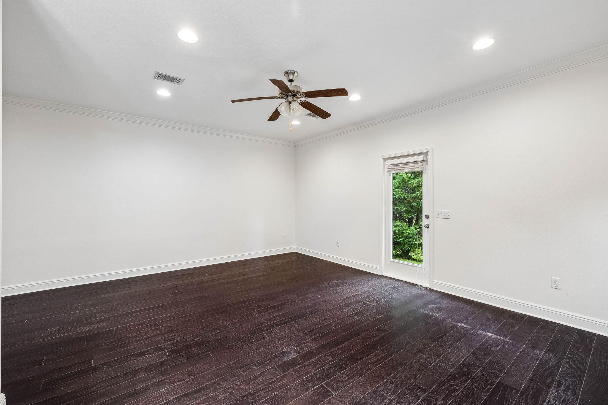 19 E Shady Oaks Lane UNIT A