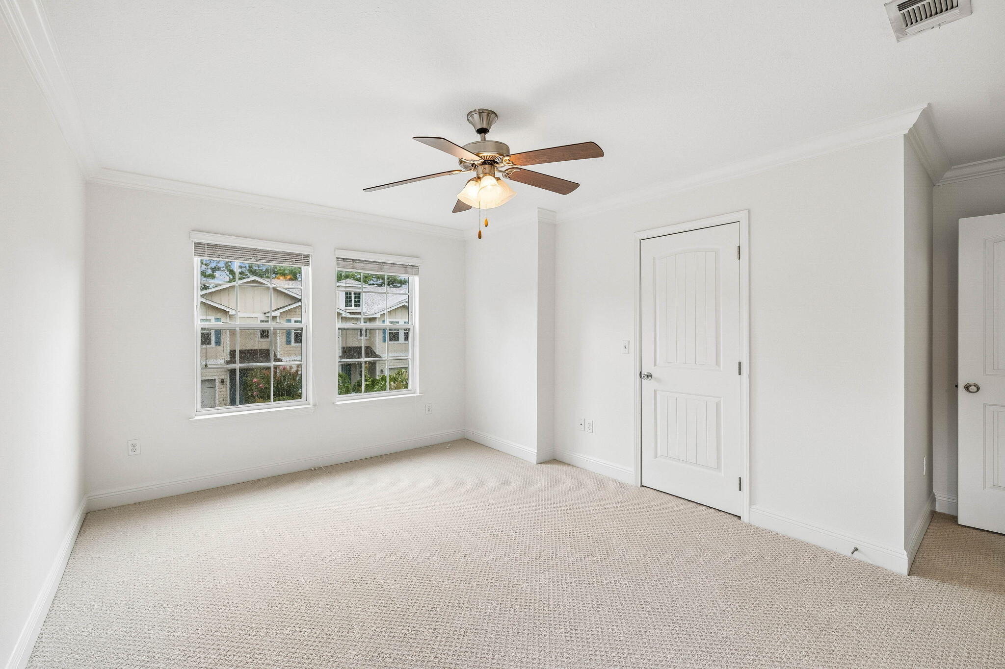 19 E Shady Oaks Lane UNIT A