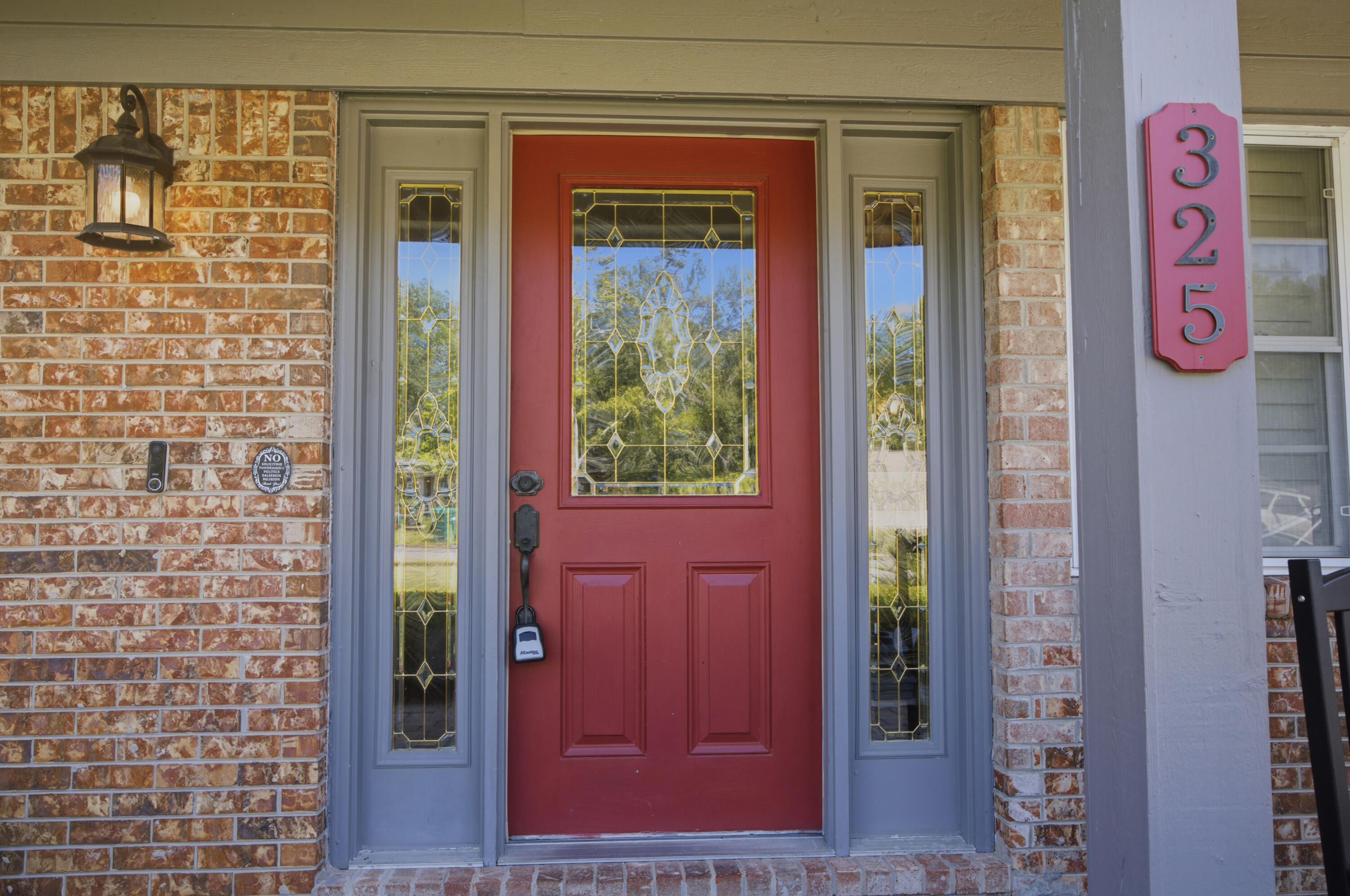 325 Echo Circle