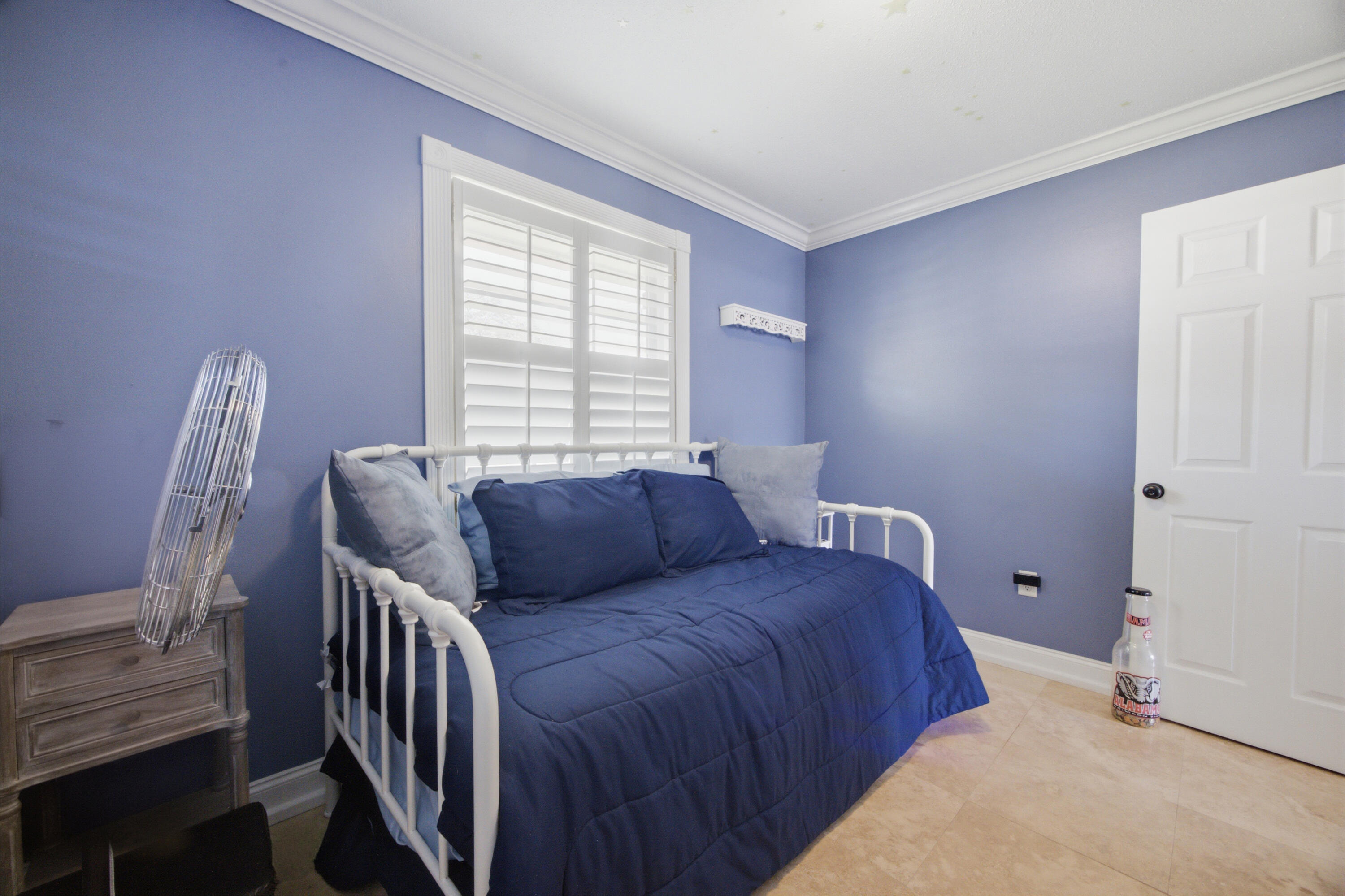 325 Echo Circle