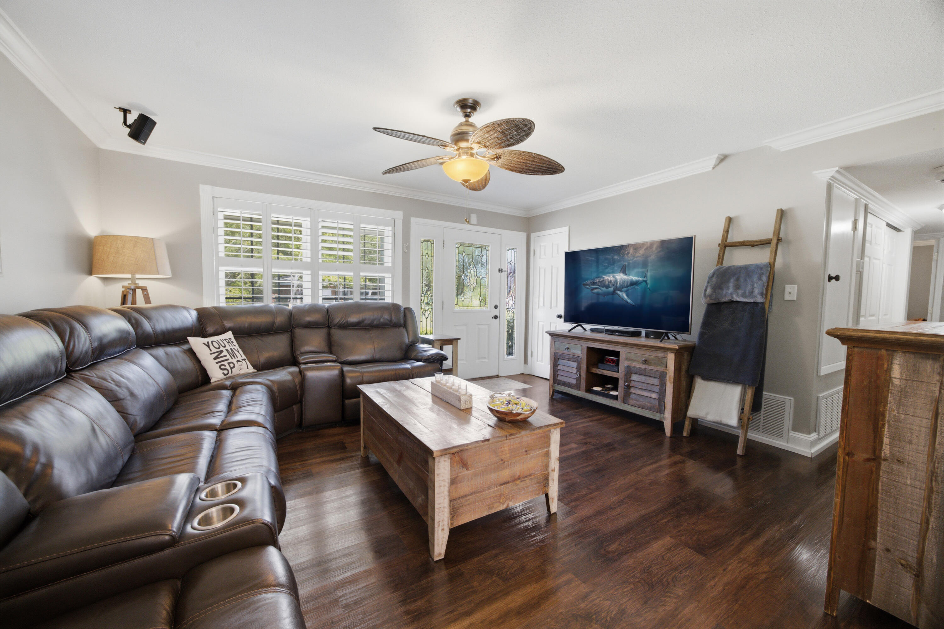 325 Echo Circle