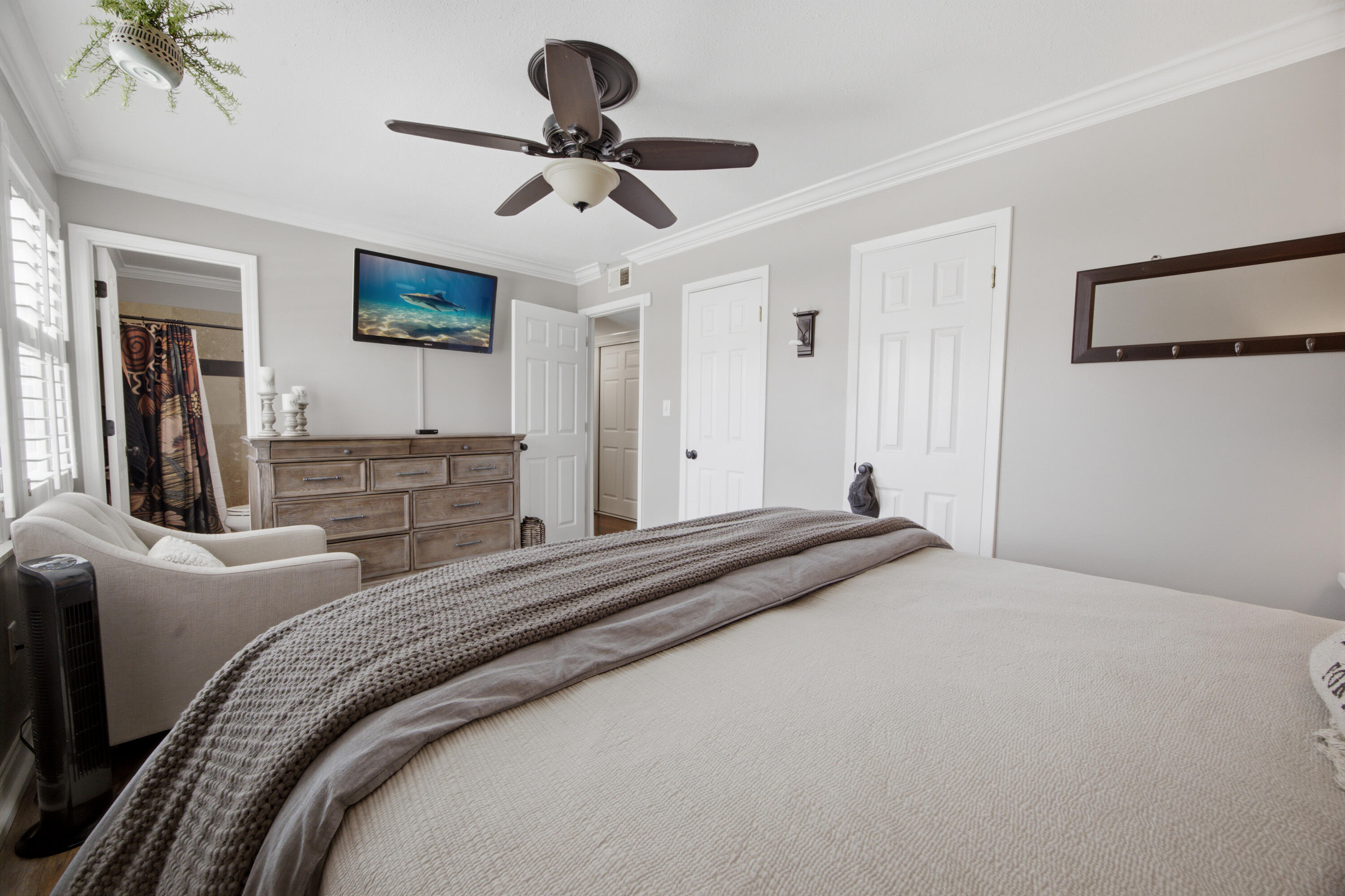 325 Echo Circle
