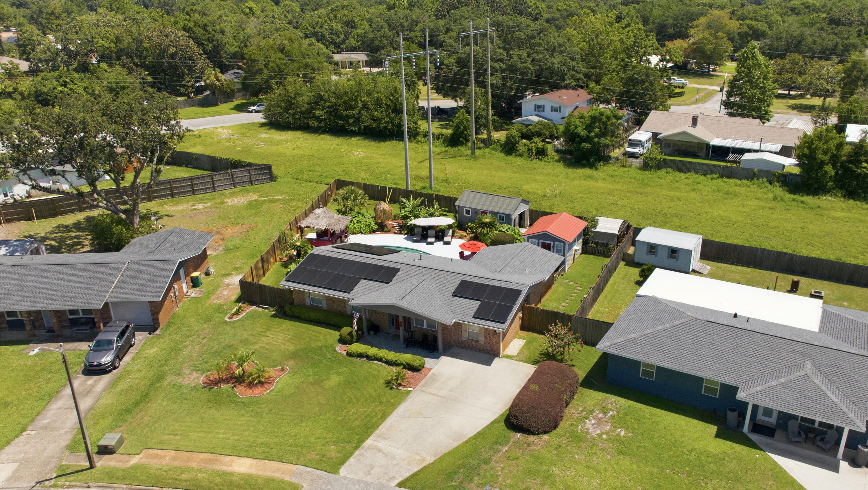 325 Echo Circle