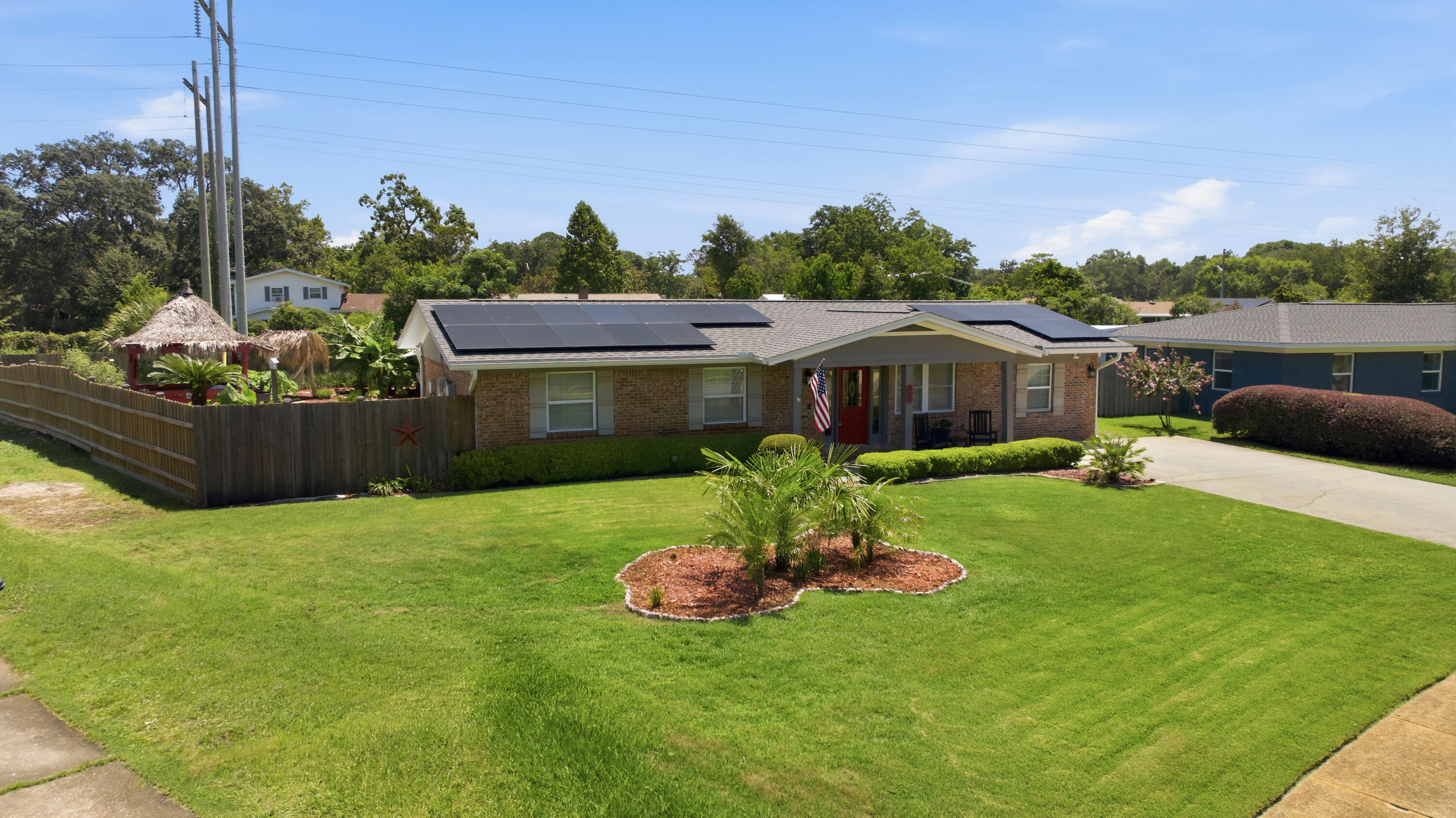 325 Echo Circle