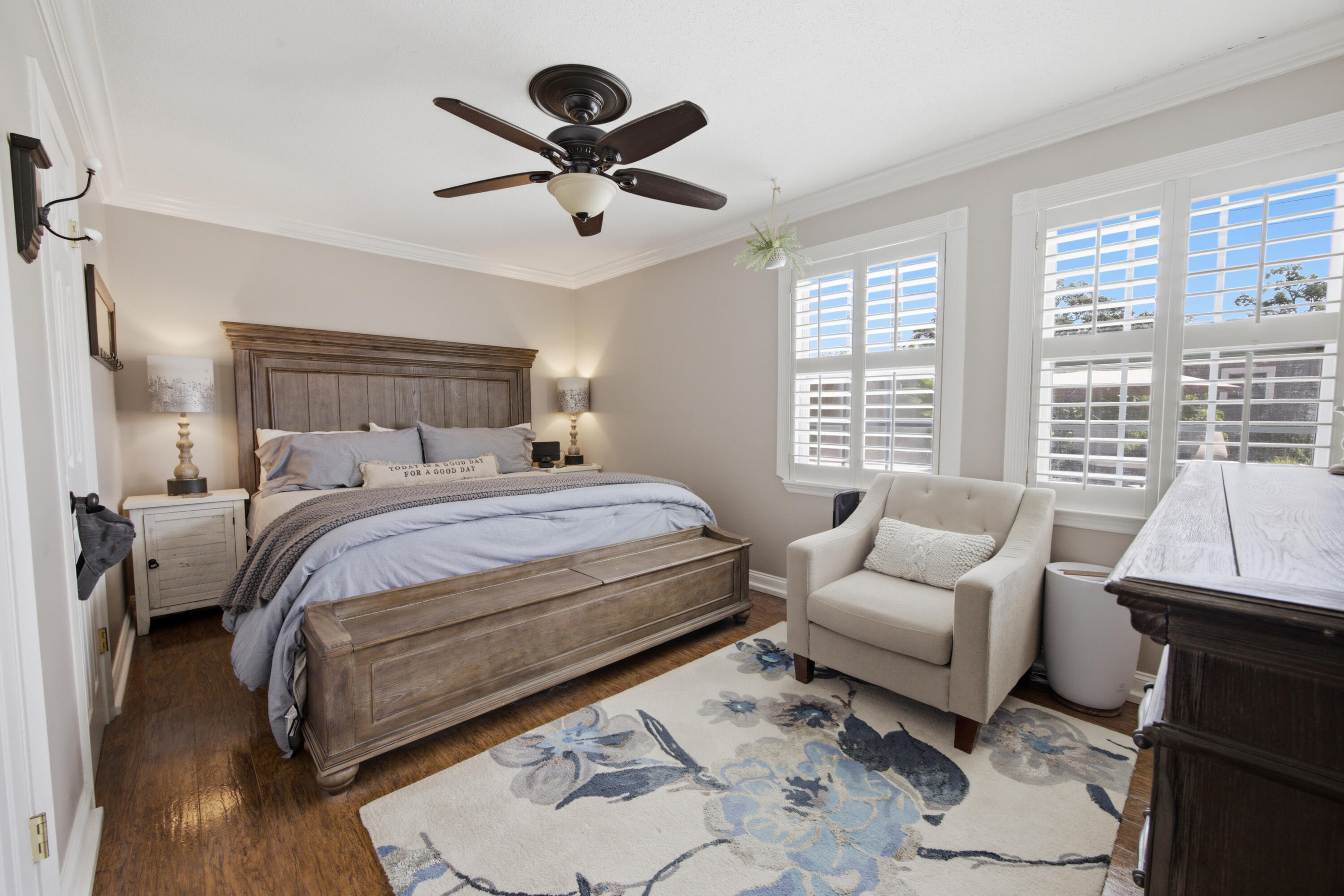 325 Echo Circle