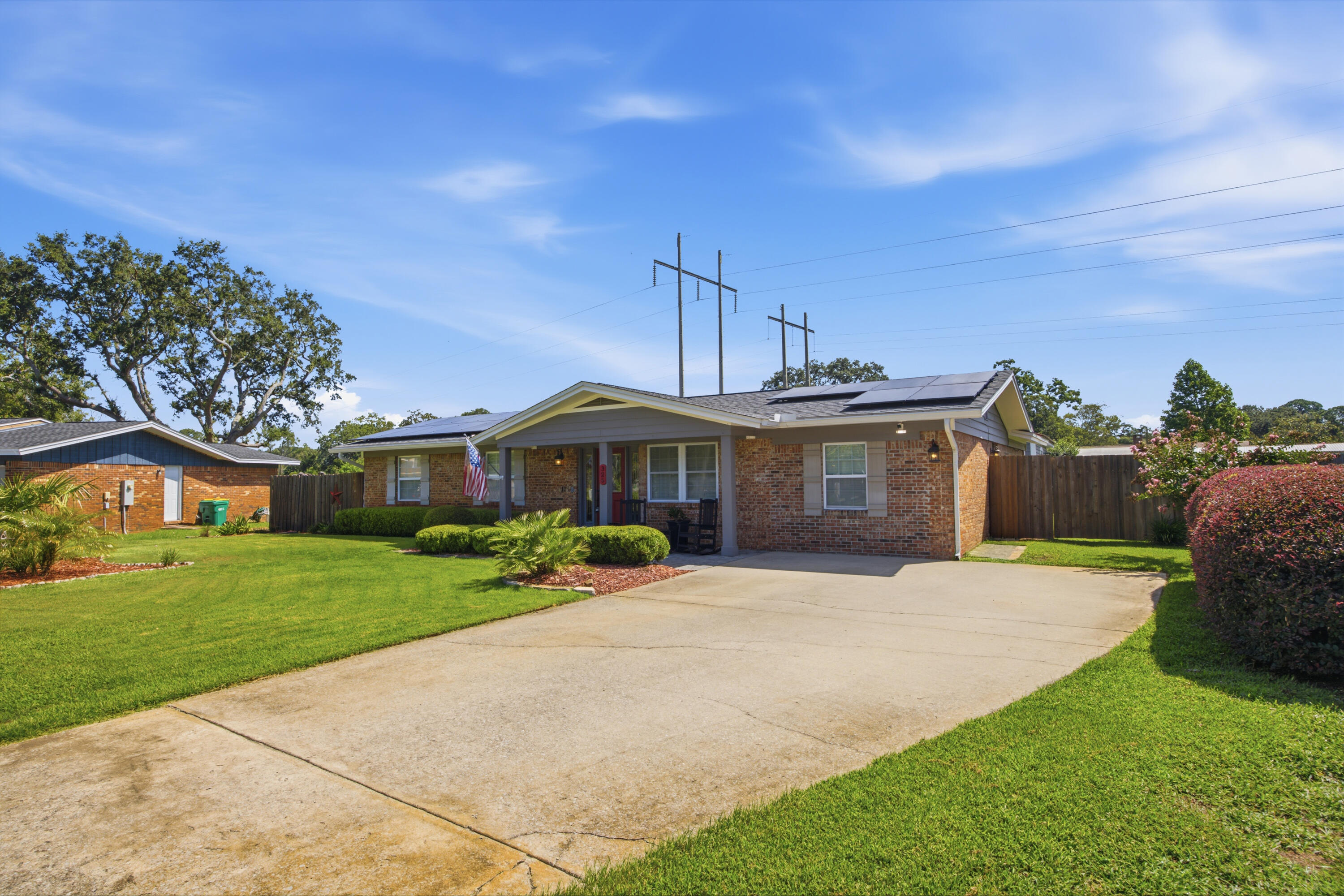 325 Echo Circle