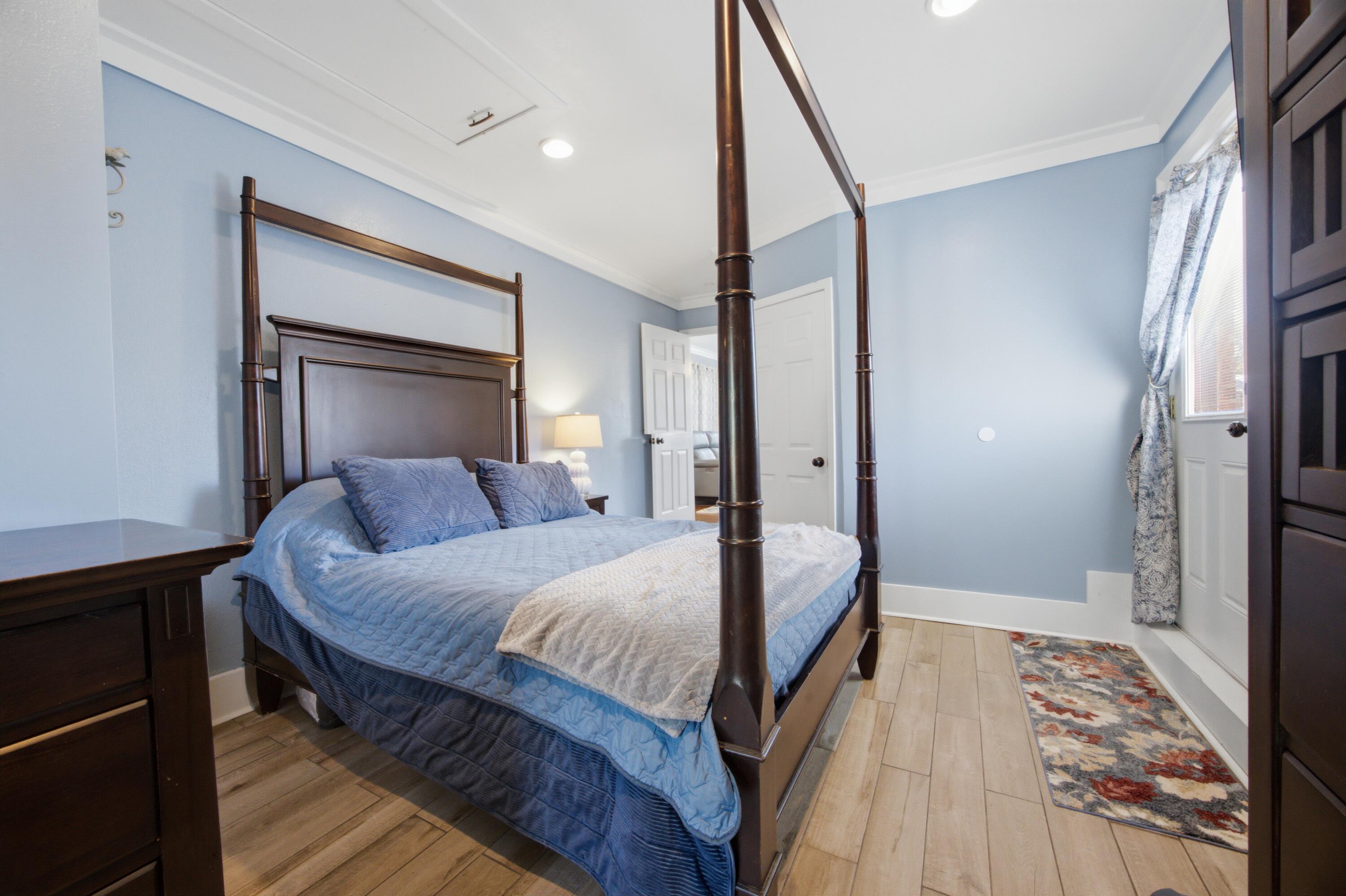 325 Echo Circle