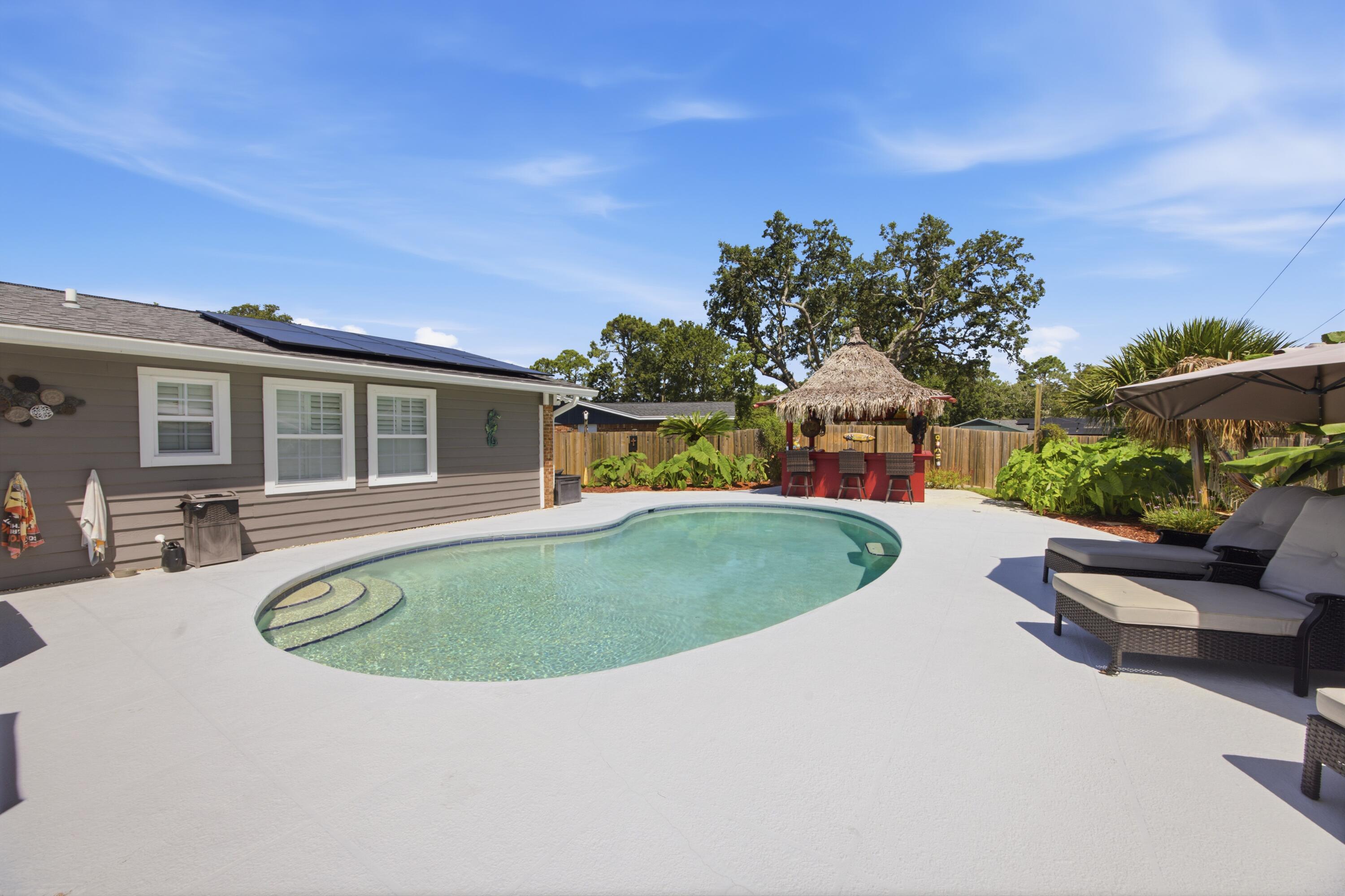325 Echo Circle