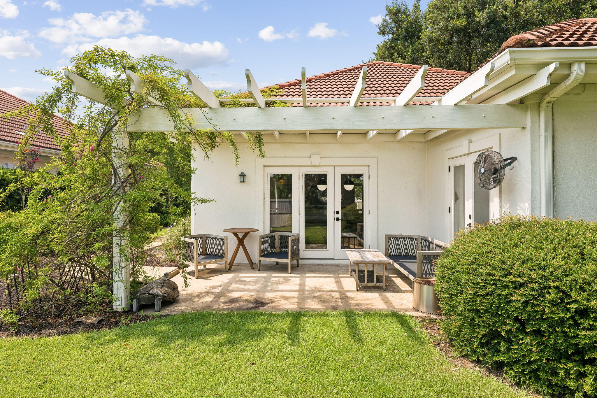 8012 Legend Creek Drive