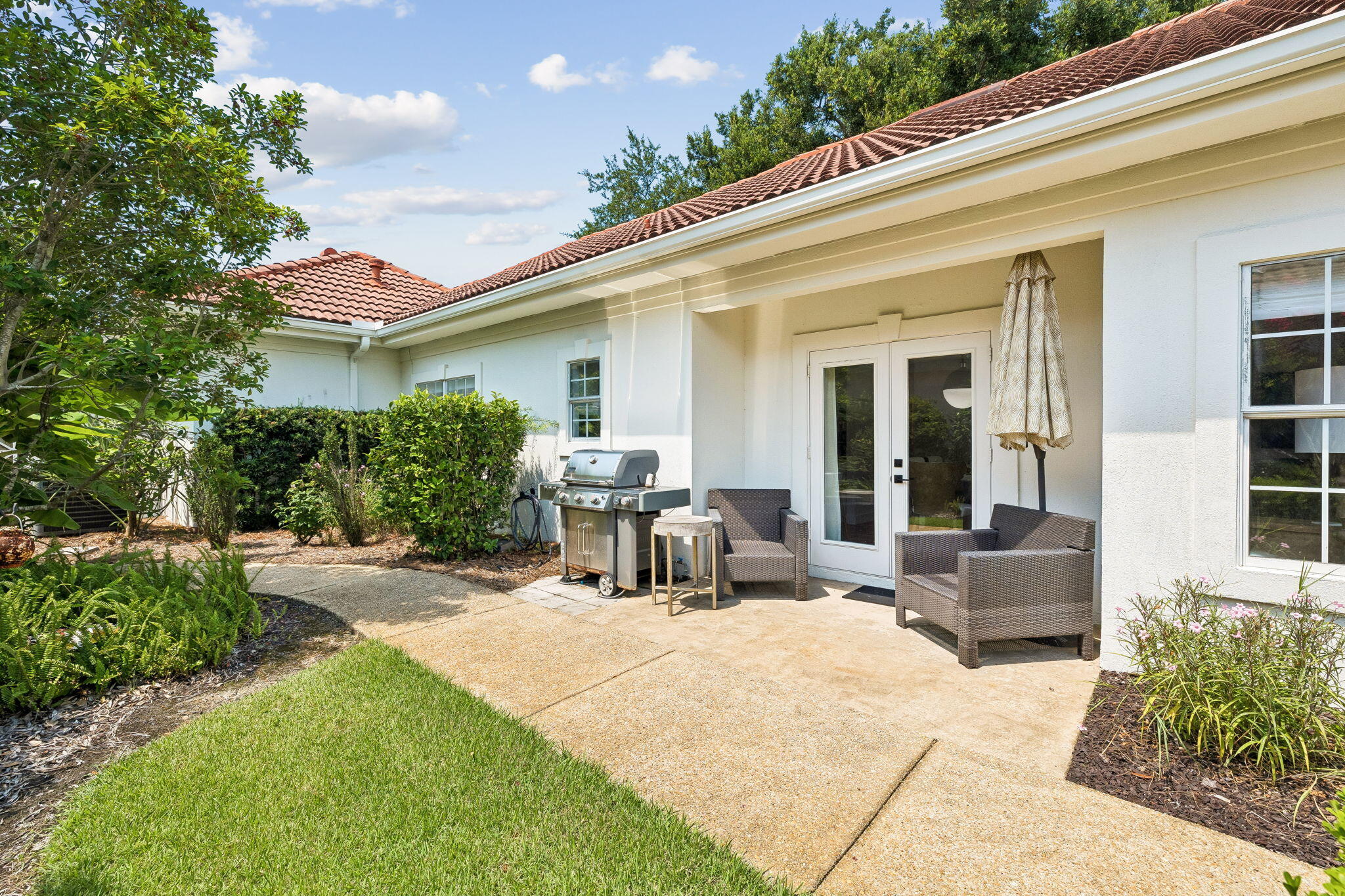 8012 Legend Creek Drive