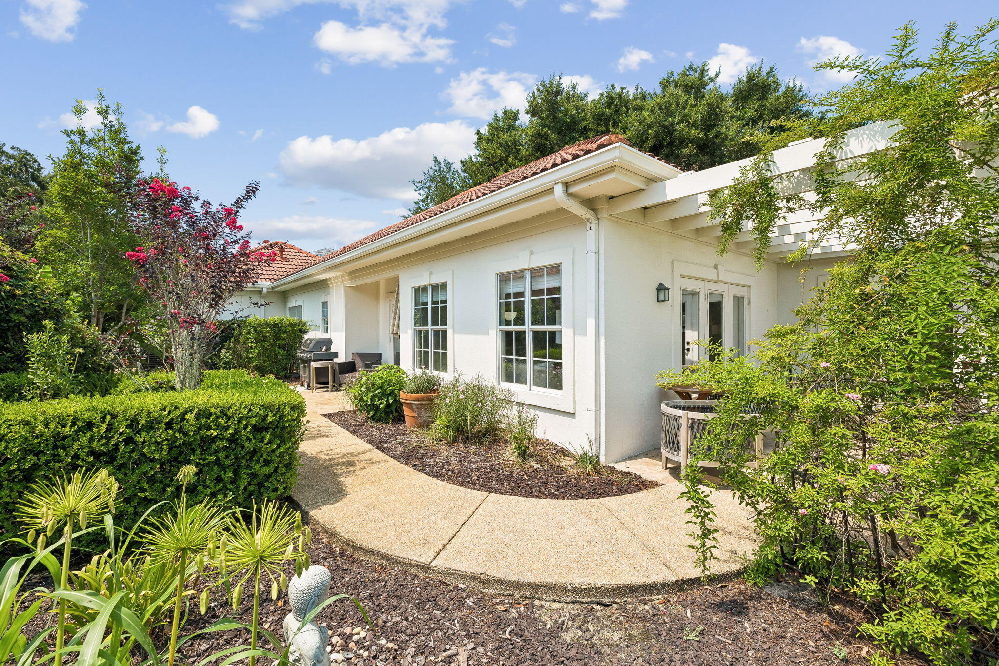 8012 Legend Creek Drive