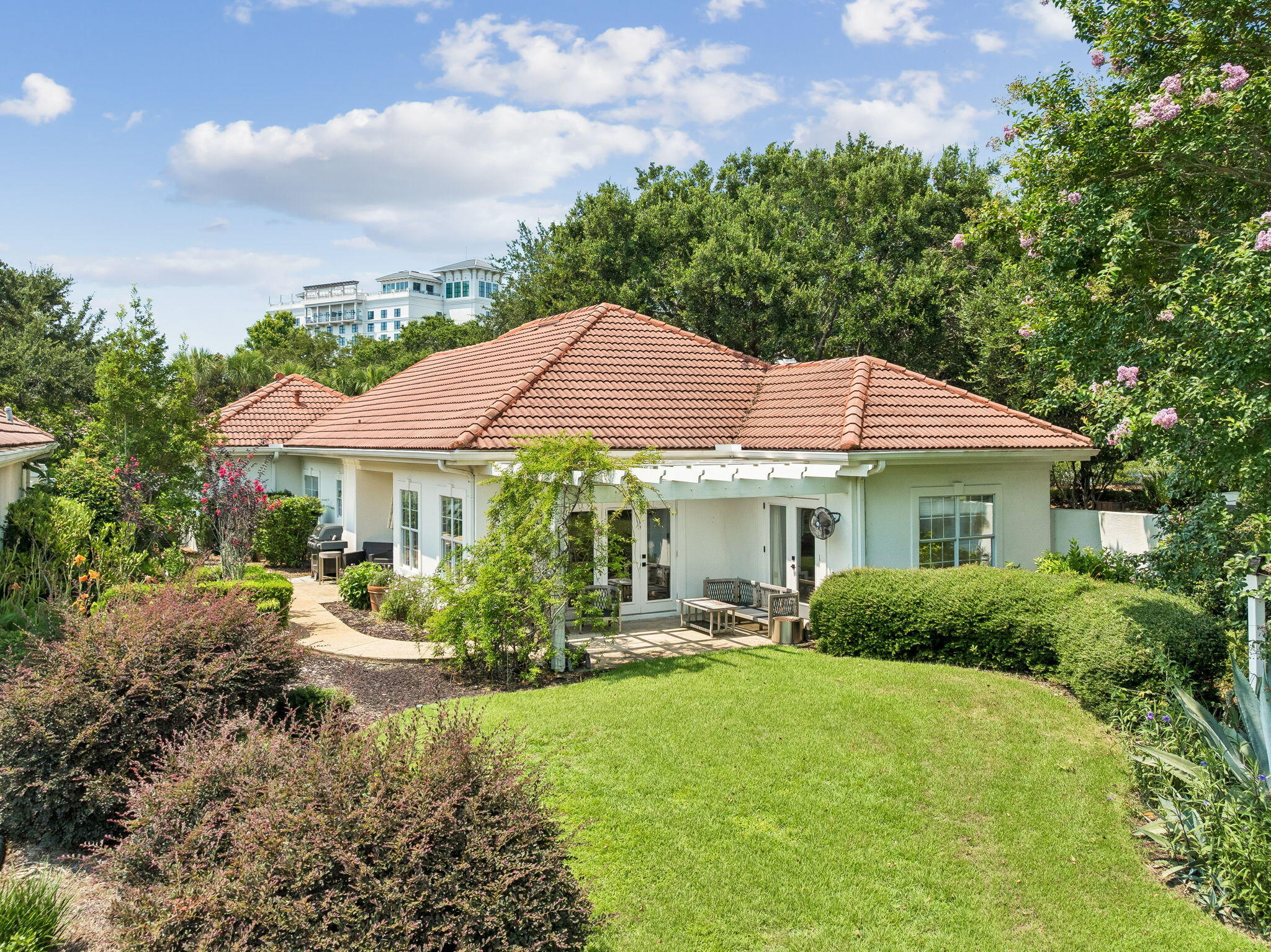 8012 Legend Creek Drive