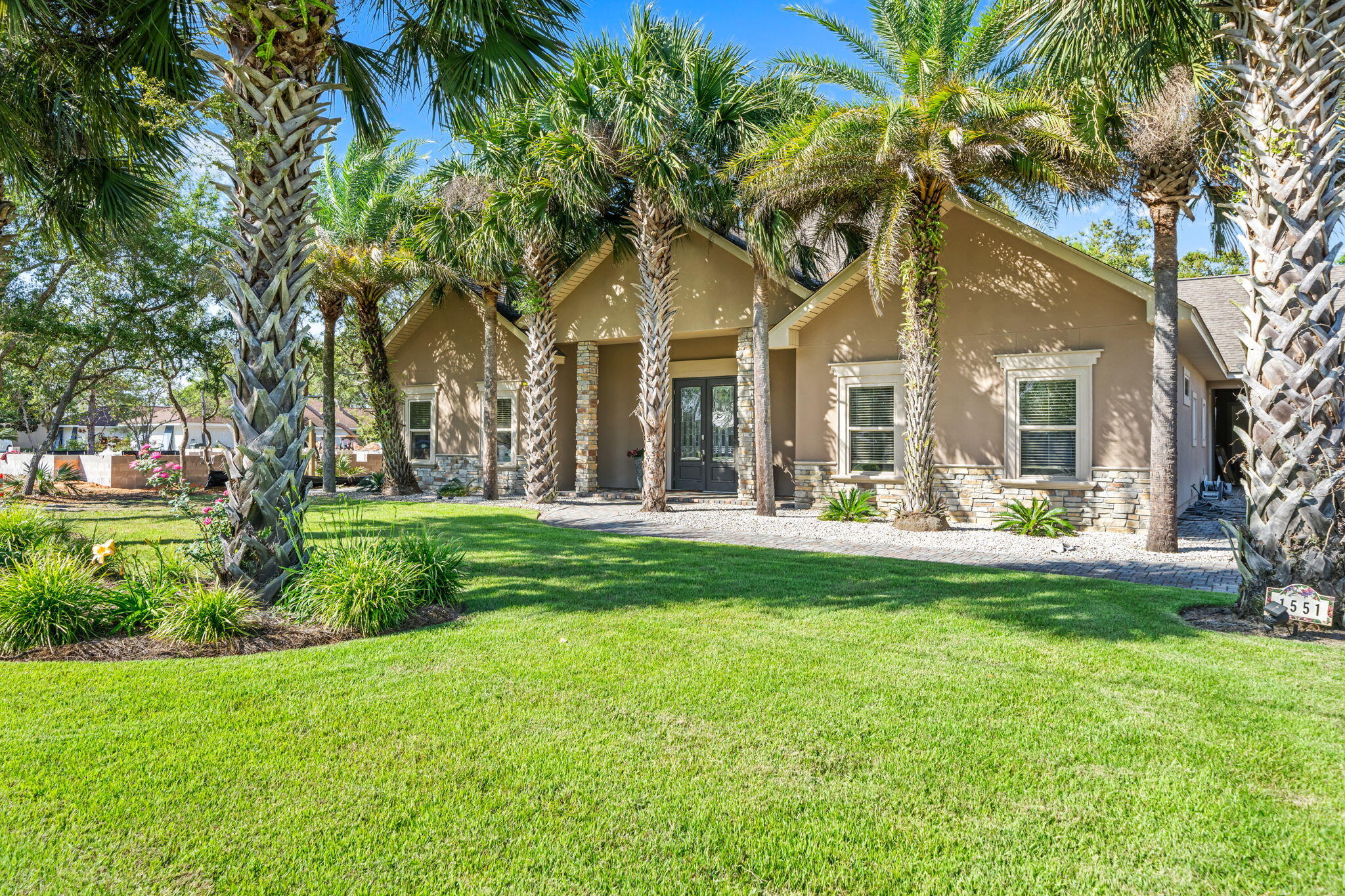 1551 E Nursery Road