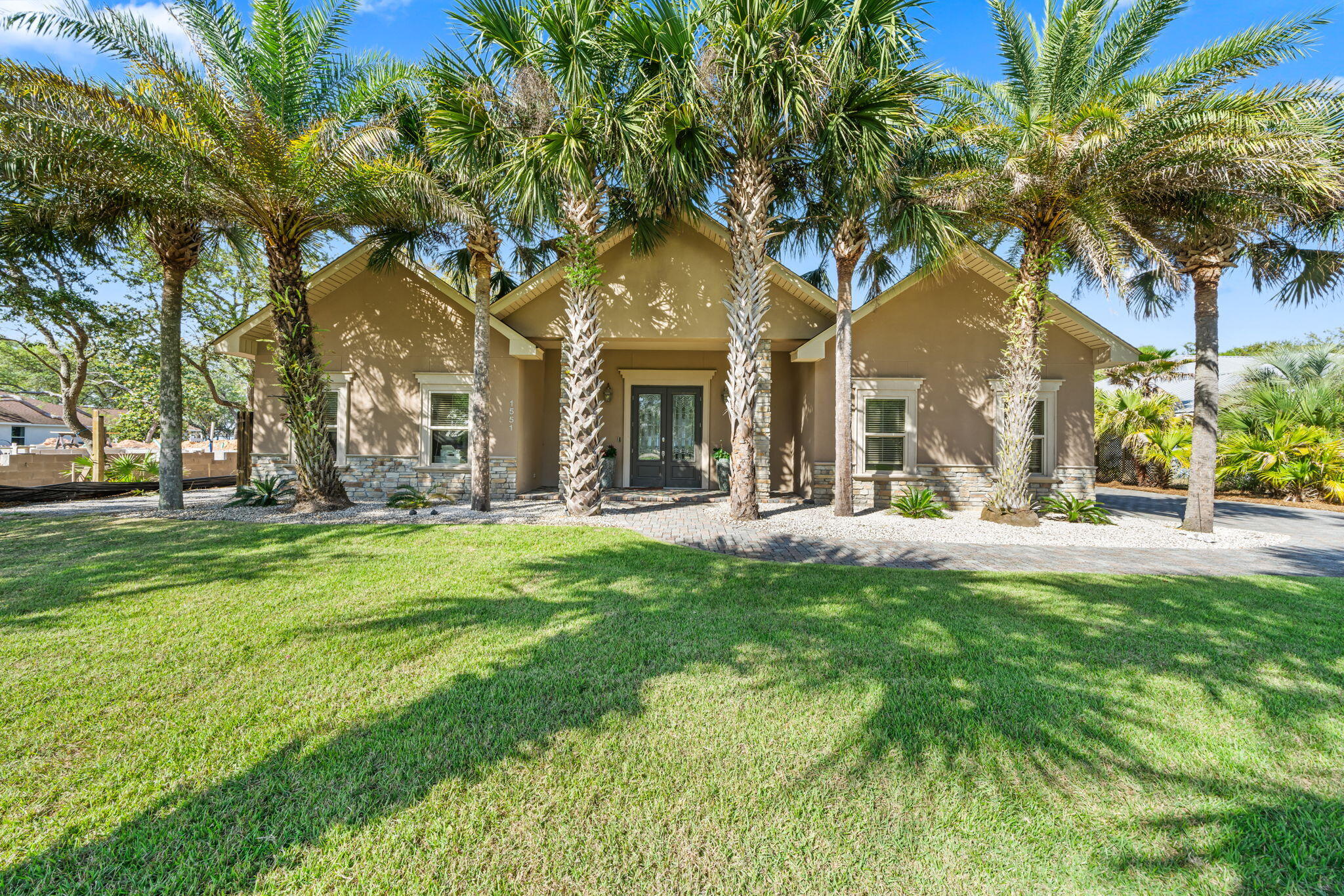1551 E Nursery Road