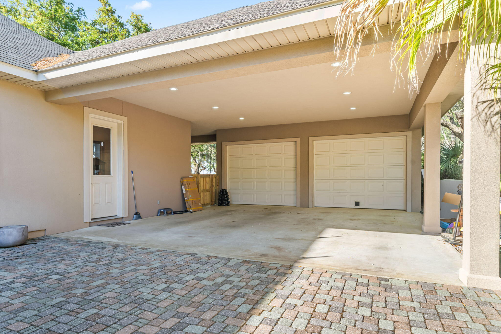 1551 E Nursery Road