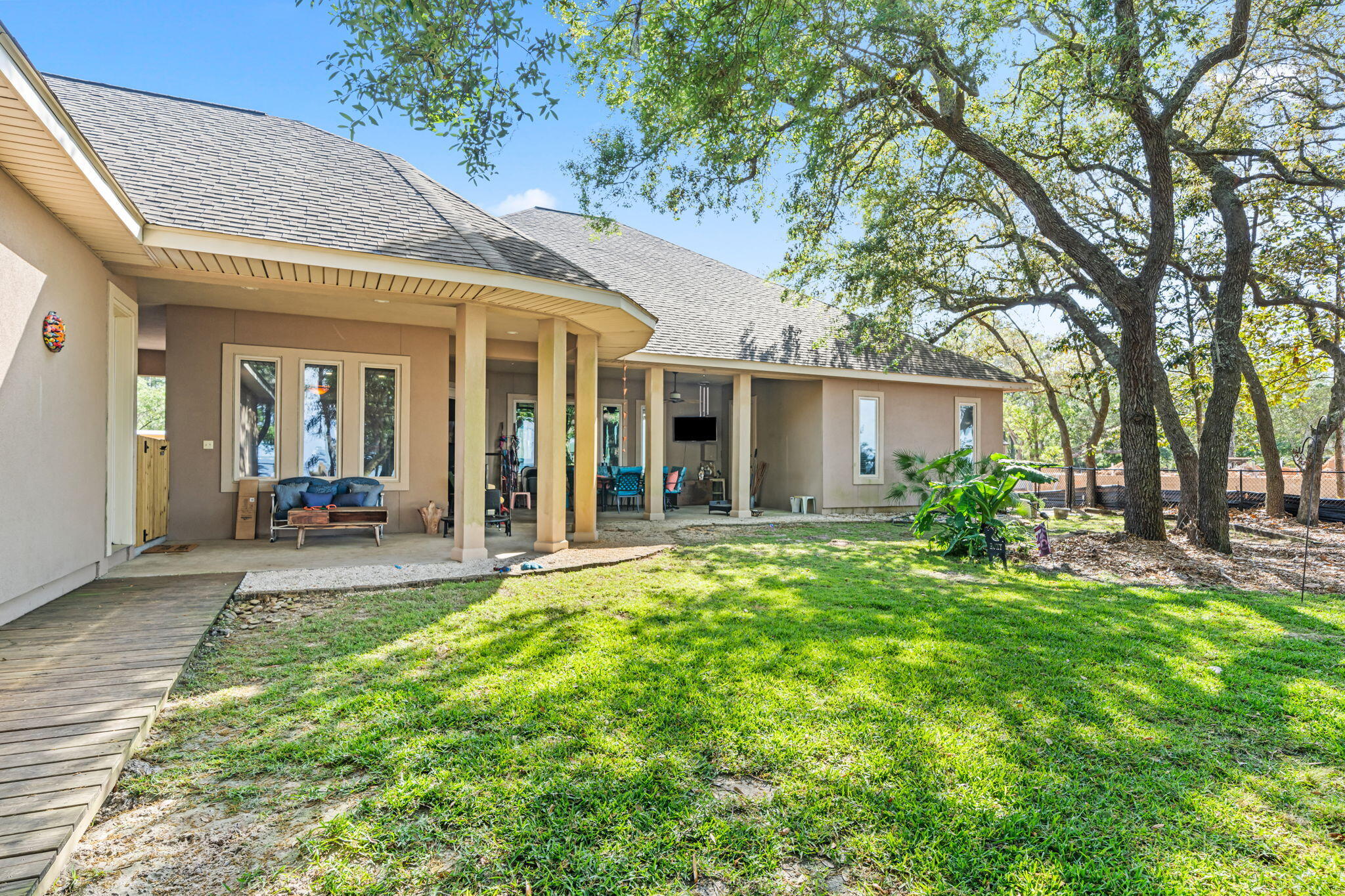 1551 E Nursery Road
