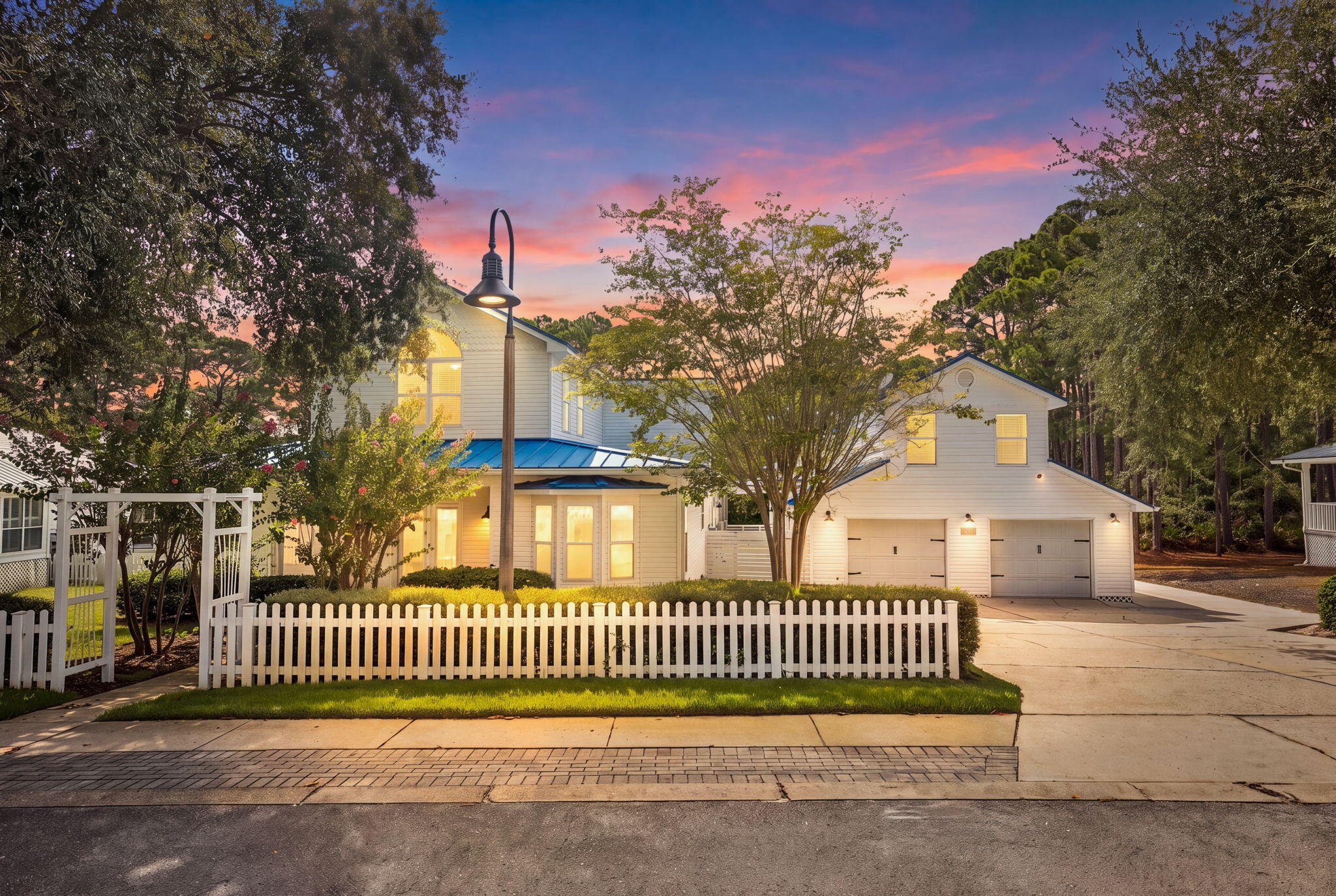 360 Tradewinds Drive