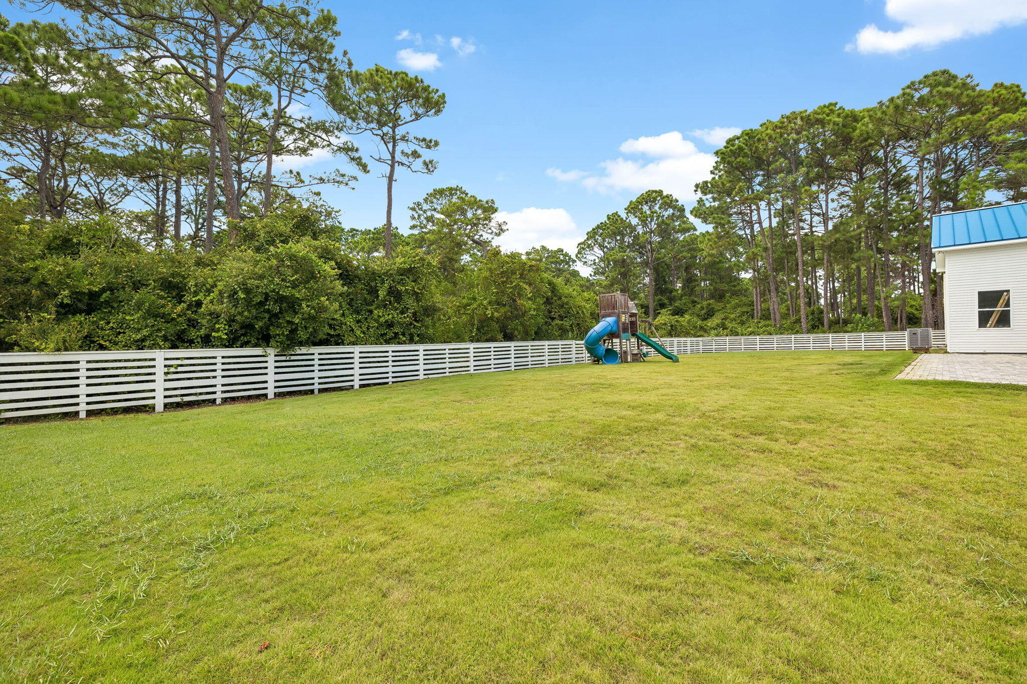 360 Tradewinds Drive