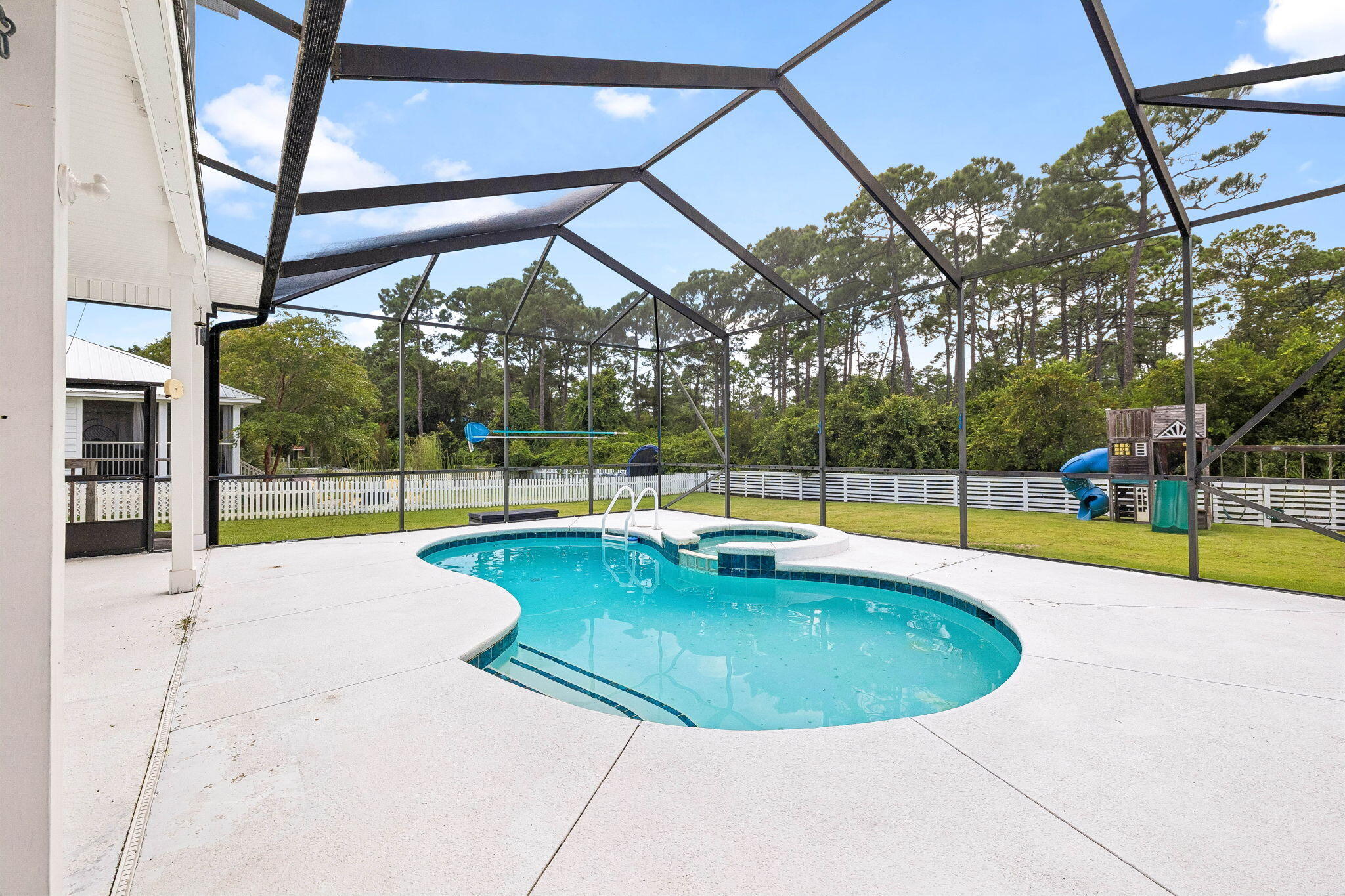 360 Tradewinds Drive