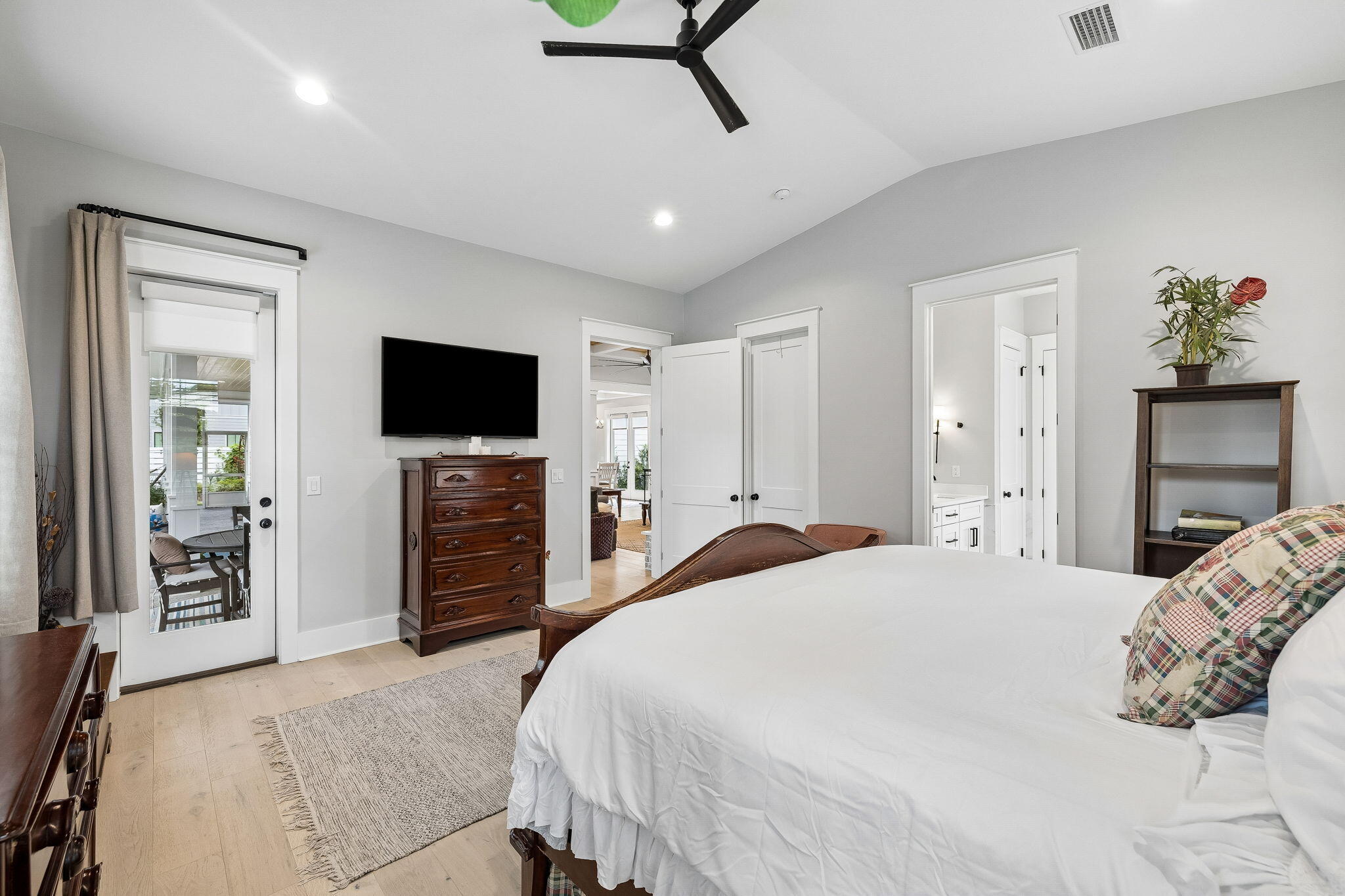 267 Hideaway Circle